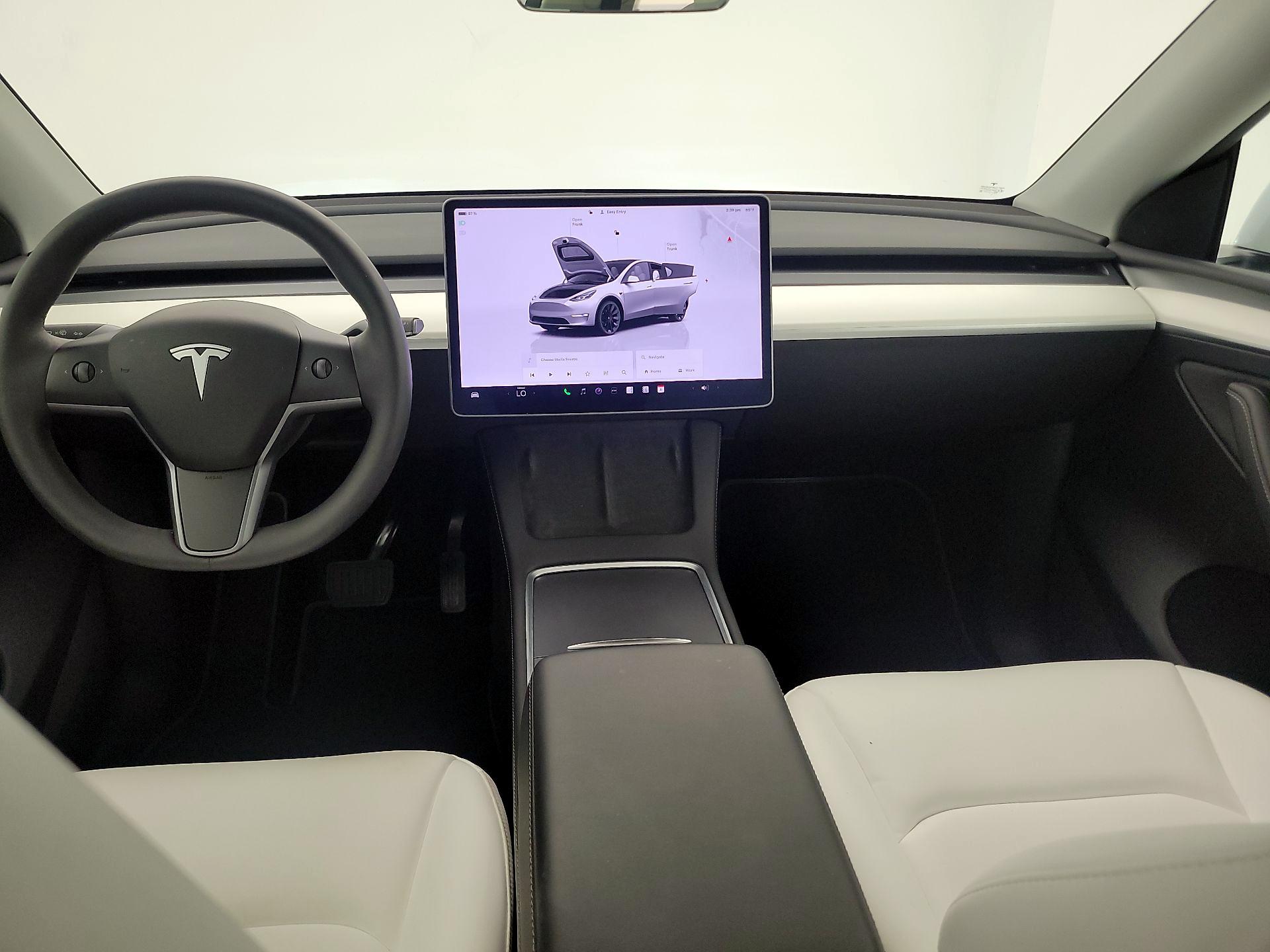 Thumbnail: 2023 Tesla Model Y - 9