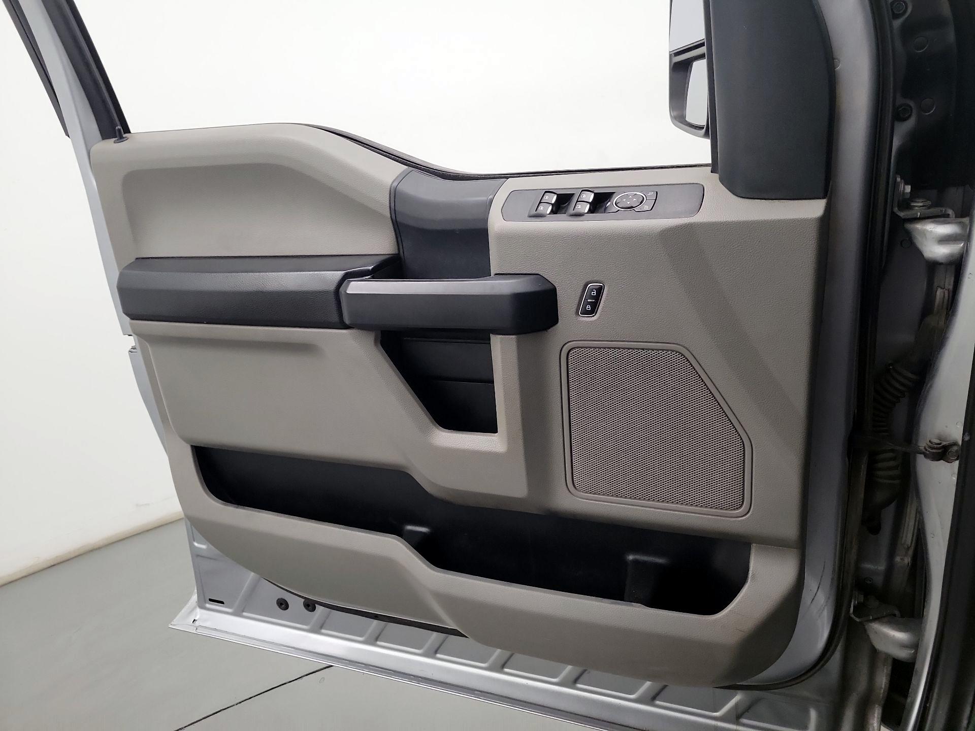 Thumbnail: 2020 Ford F-250 - 12