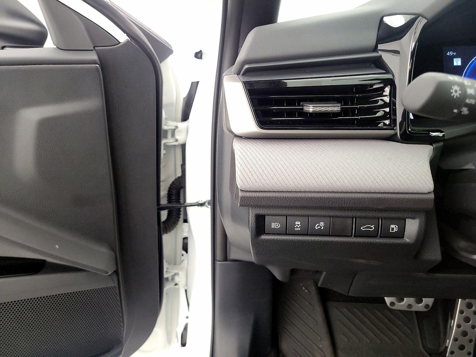 Thumbnail: 2025 Toyota Camry - 13