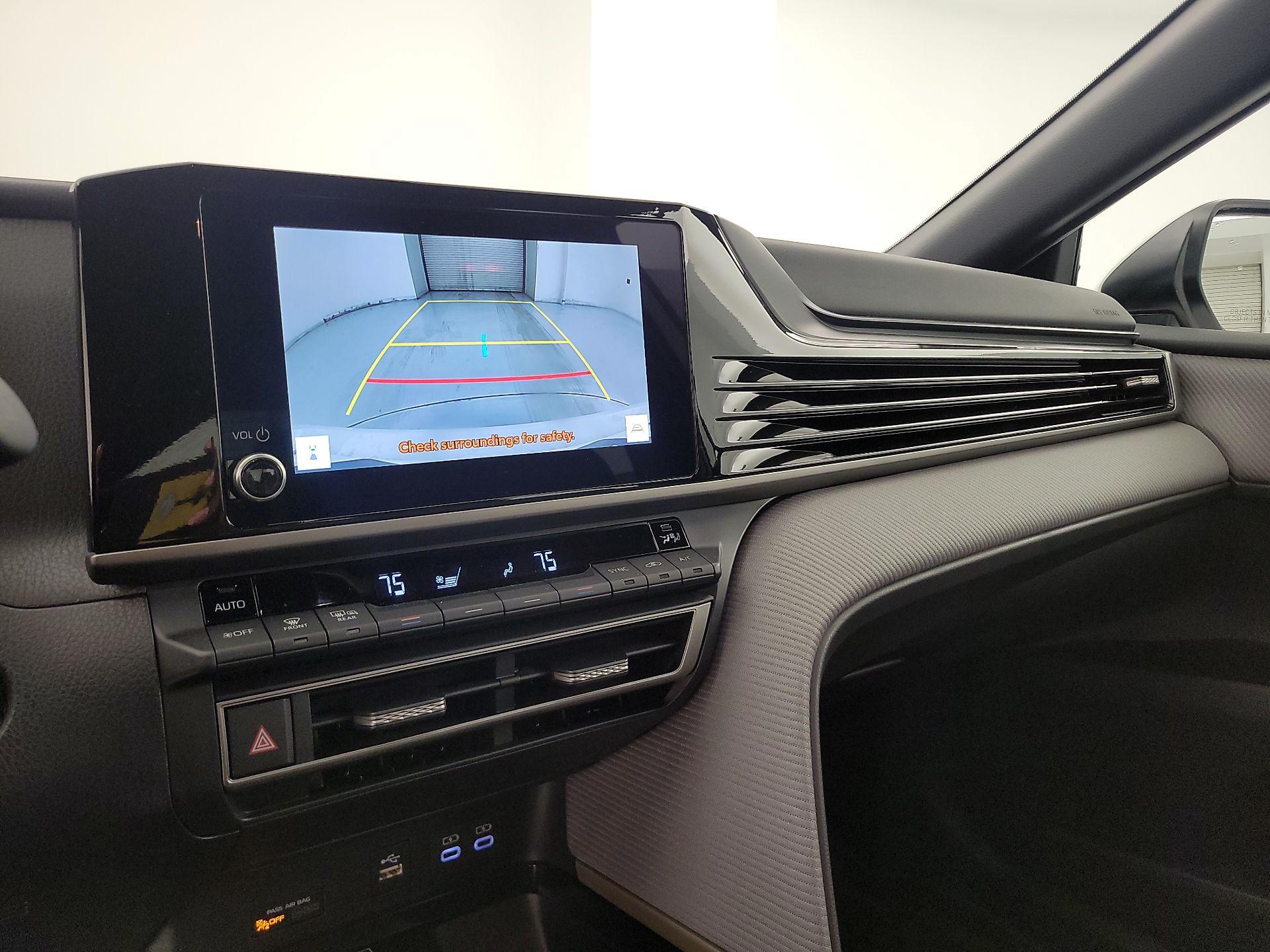 Thumbnail: 2025 Toyota Camry - 14