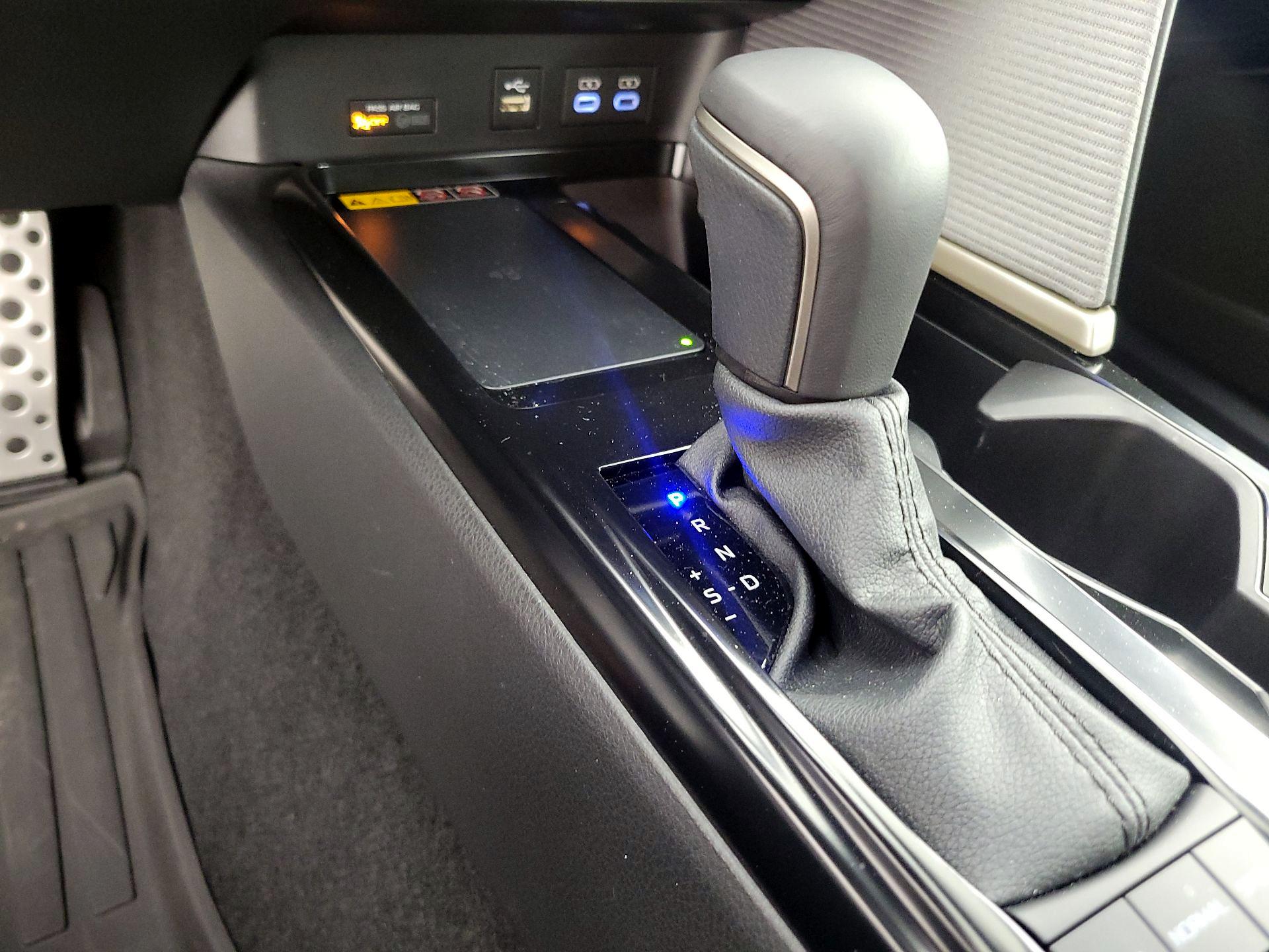 Thumbnail: 2025 Toyota Camry - 17