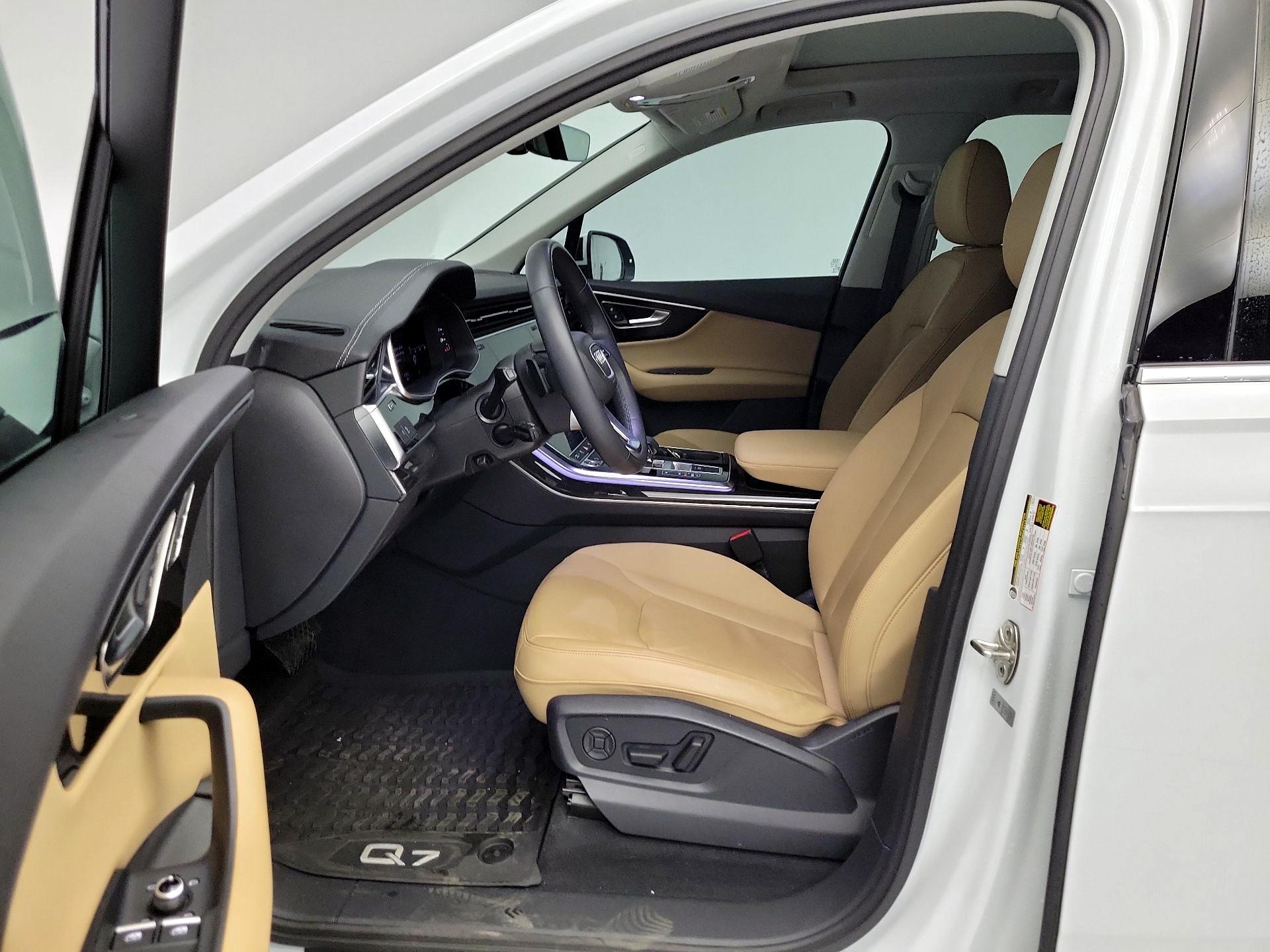 Thumbnail: 2024 Audi Q7 - 11