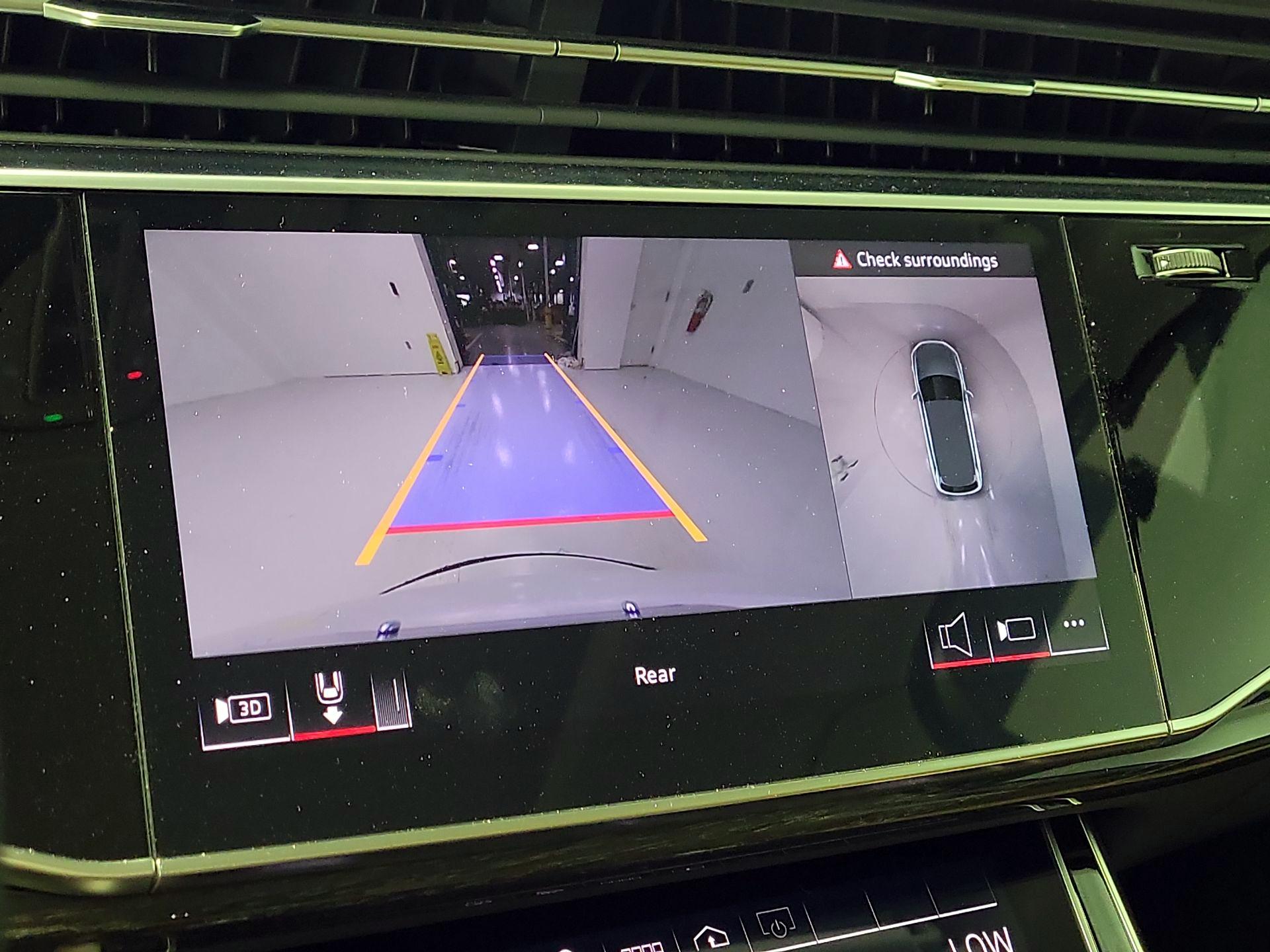 Thumbnail: 2024 Audi Q7 - 14