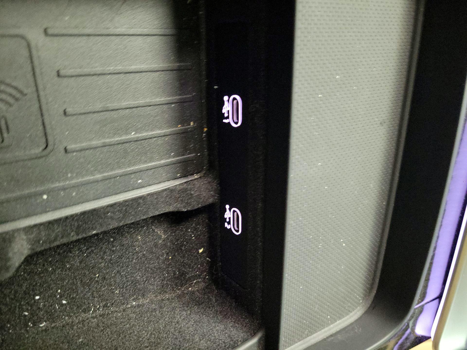 Thumbnail: 2024 Audi Q7 - 18