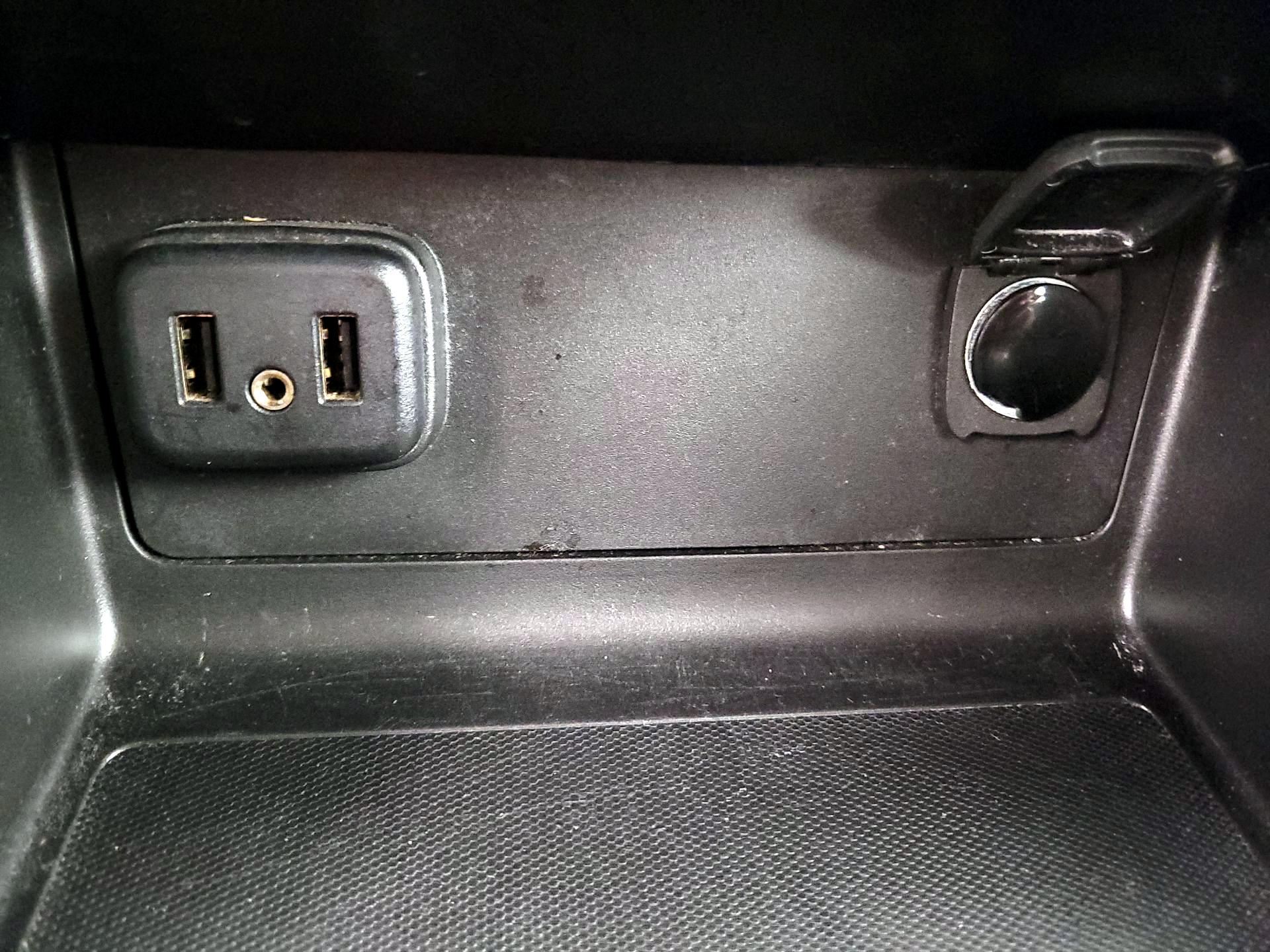 Thumbnail: 2019 GMC Canyon - 18