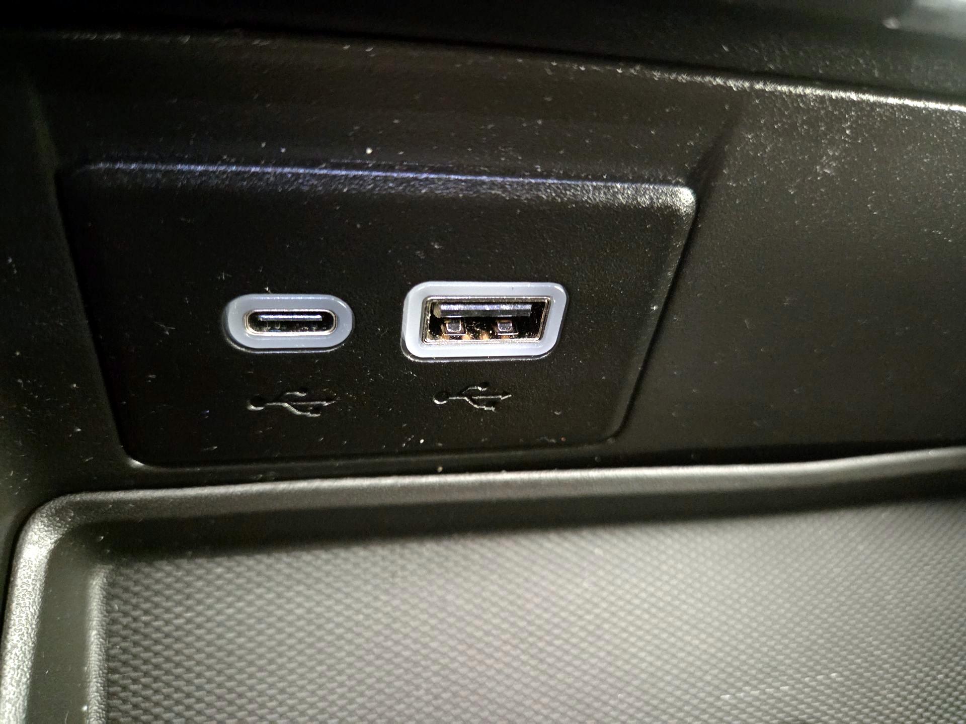 Thumbnail: 2024 GMC Yukon - 18