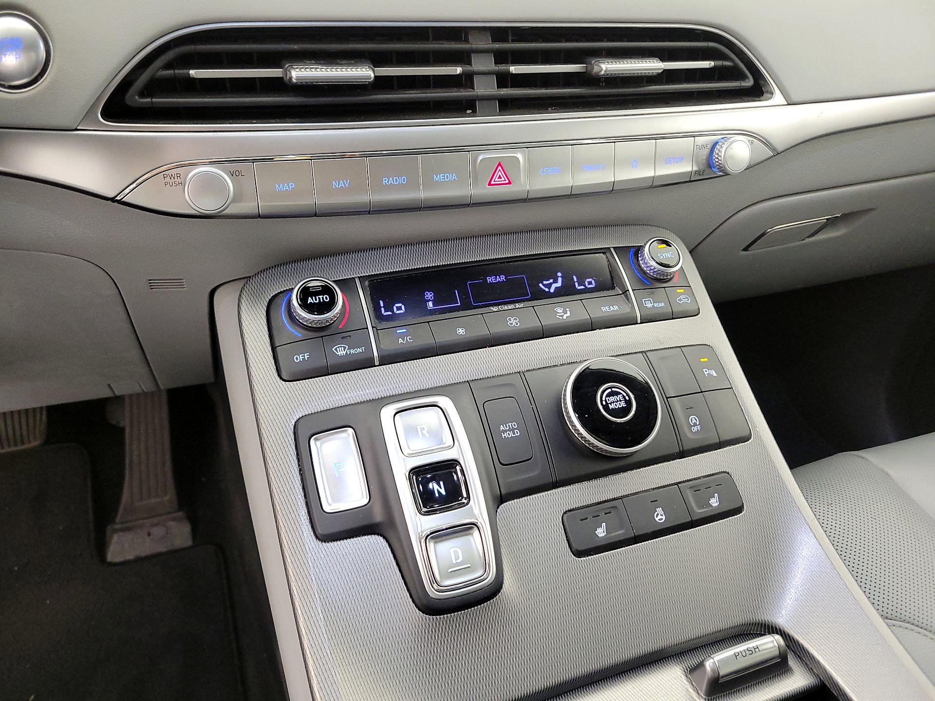 Thumbnail: 2021 Hyundai Palisade - 17