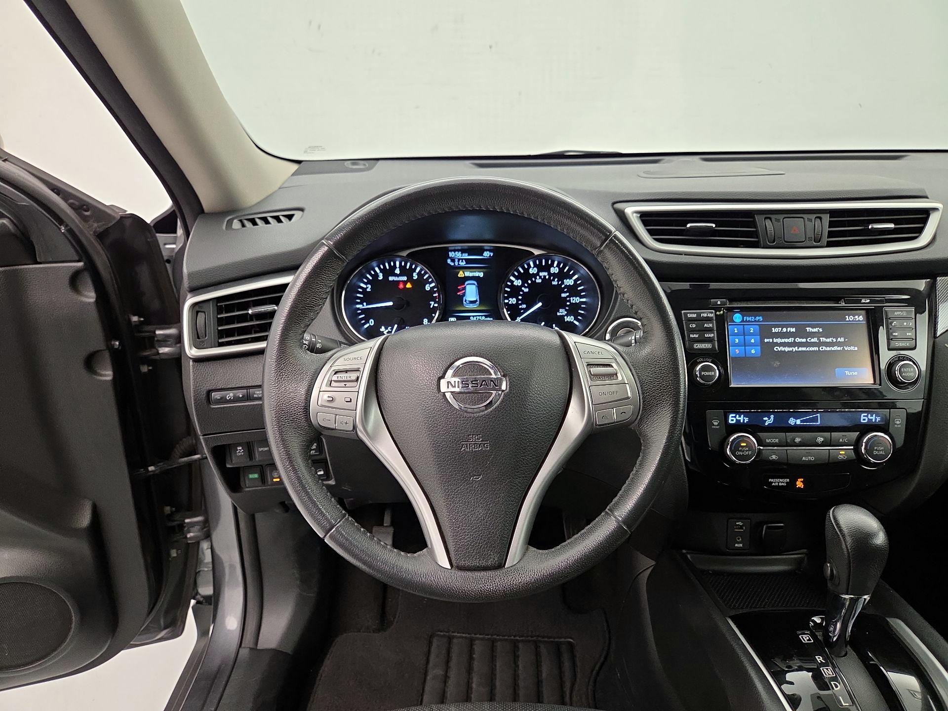 Thumbnail: 2015 Nissan Rogue - 10