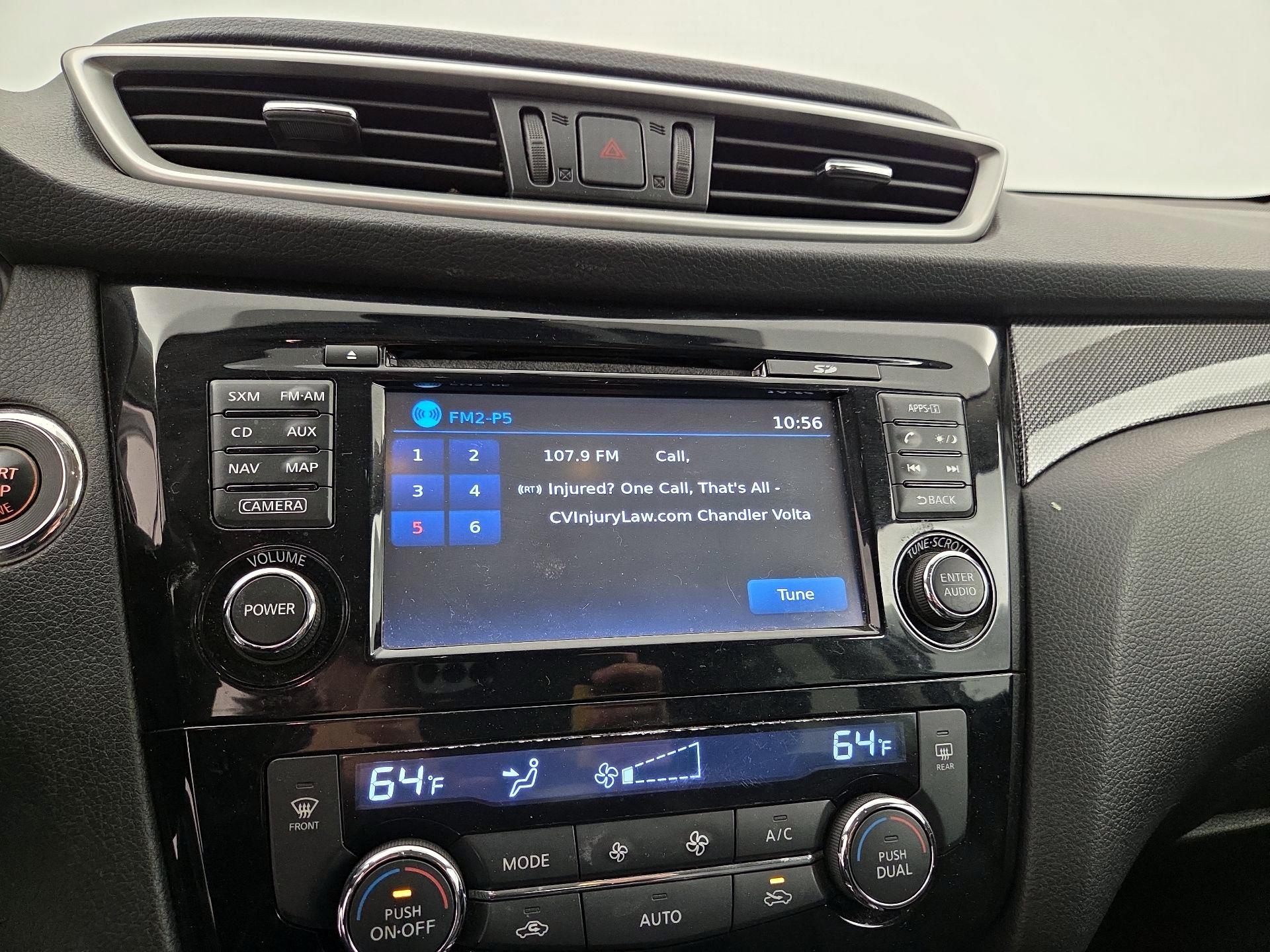 Thumbnail: 2015 Nissan Rogue - 15