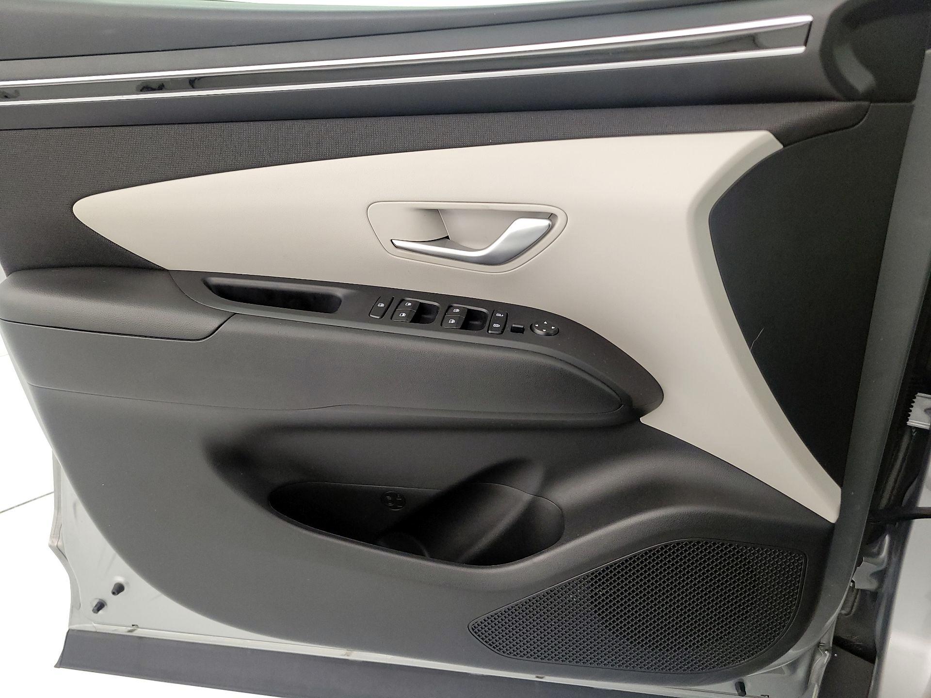 Thumbnail: 2024 Hyundai Tucson - 12