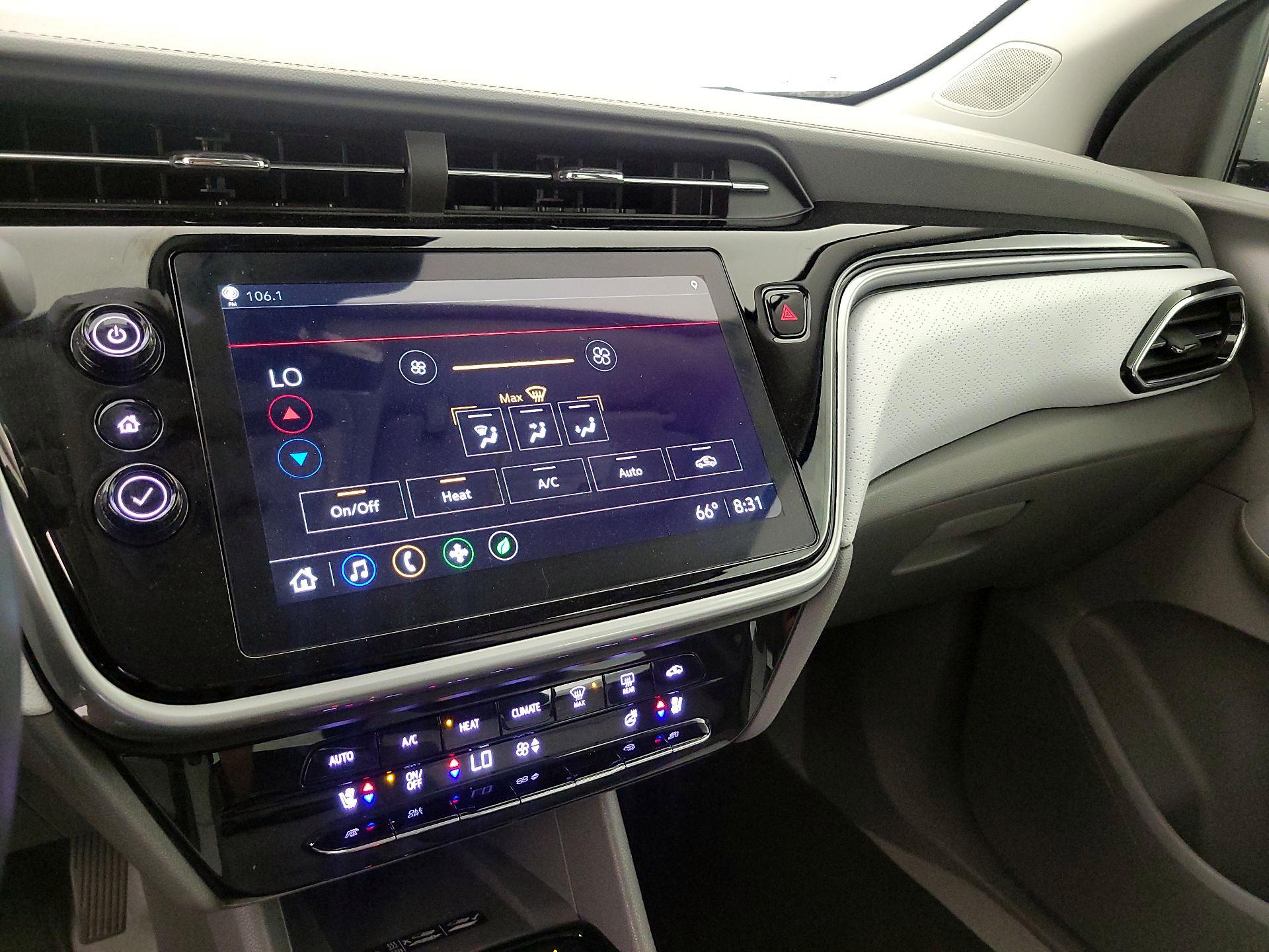 Thumbnail: 2023 Chevrolet Bolt EUV - 16