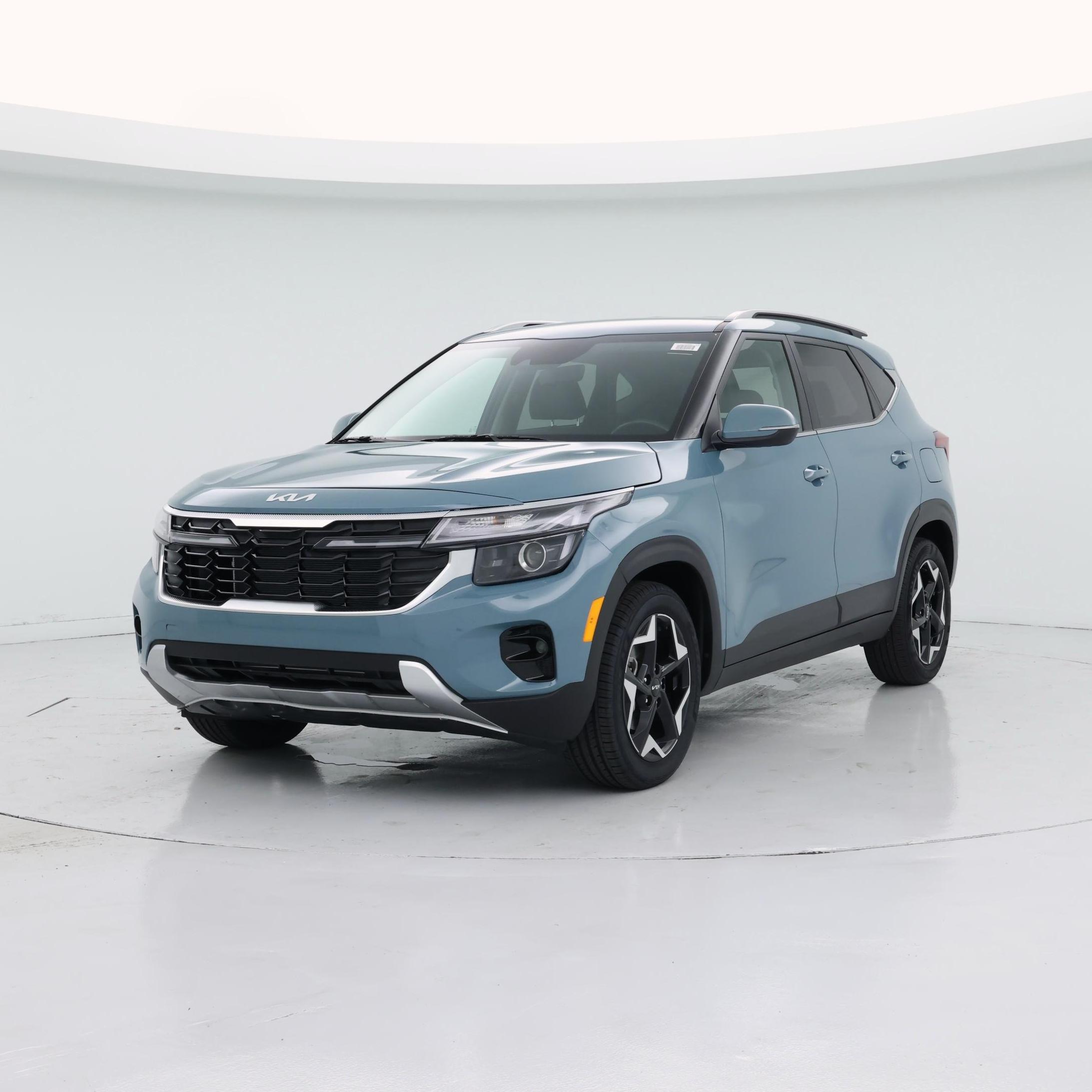 Thumbnail: 2024 Kia Seltos - 4