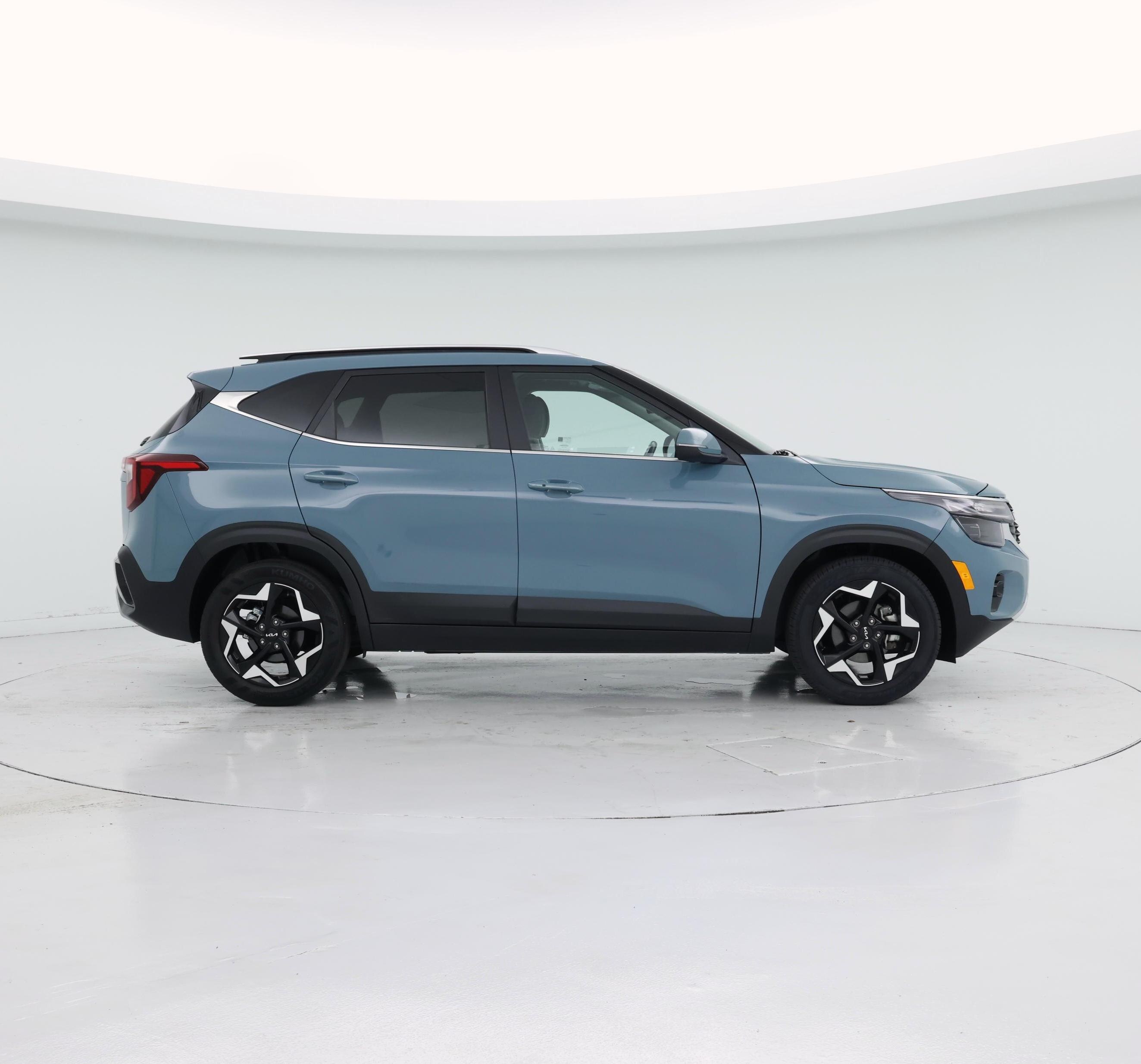 Thumbnail: 2024 Kia Seltos - 7
