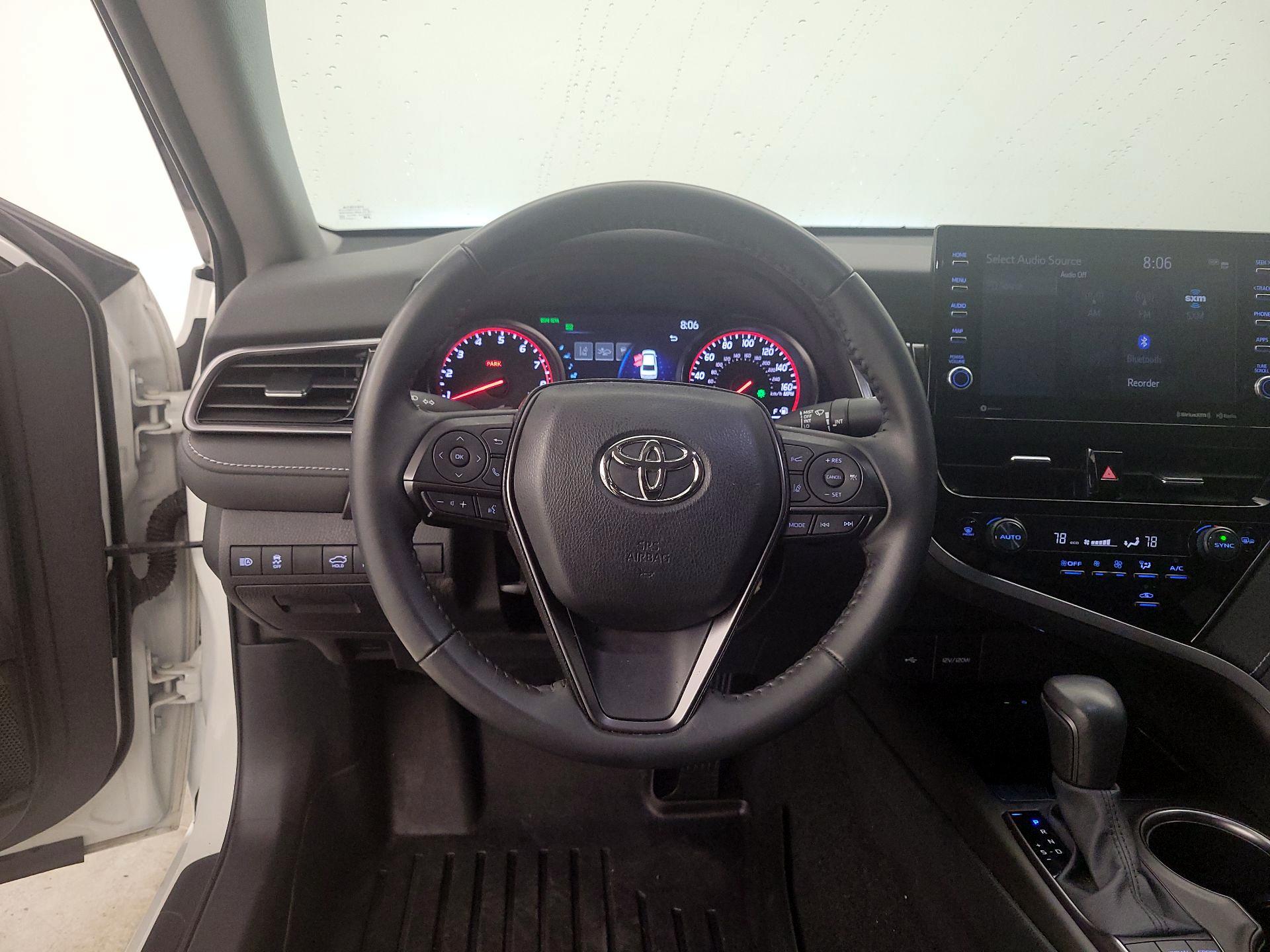 Thumbnail: 2023 Toyota Camry - 10