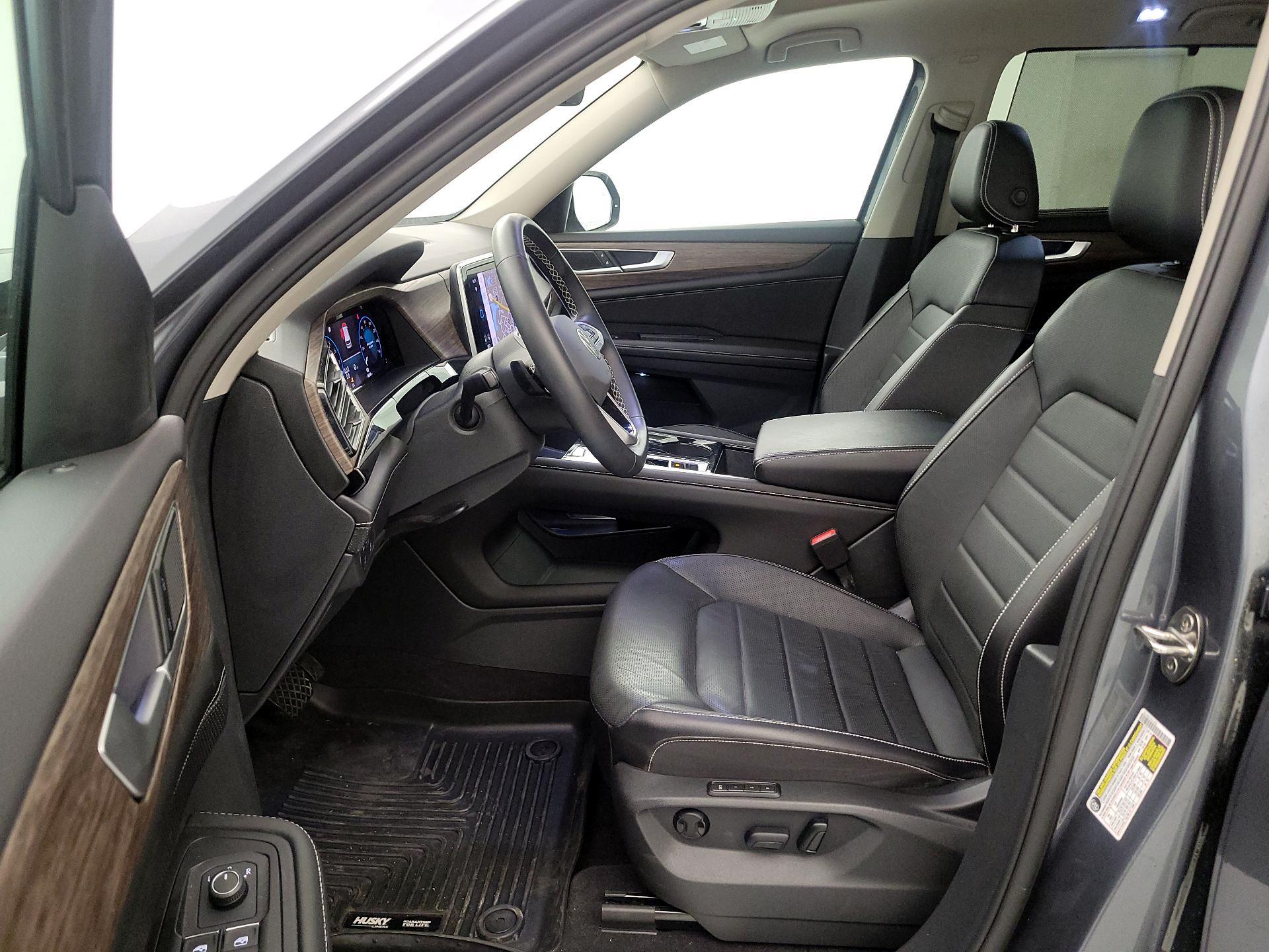 Thumbnail: 2024 Volkswagen Atlas - 11