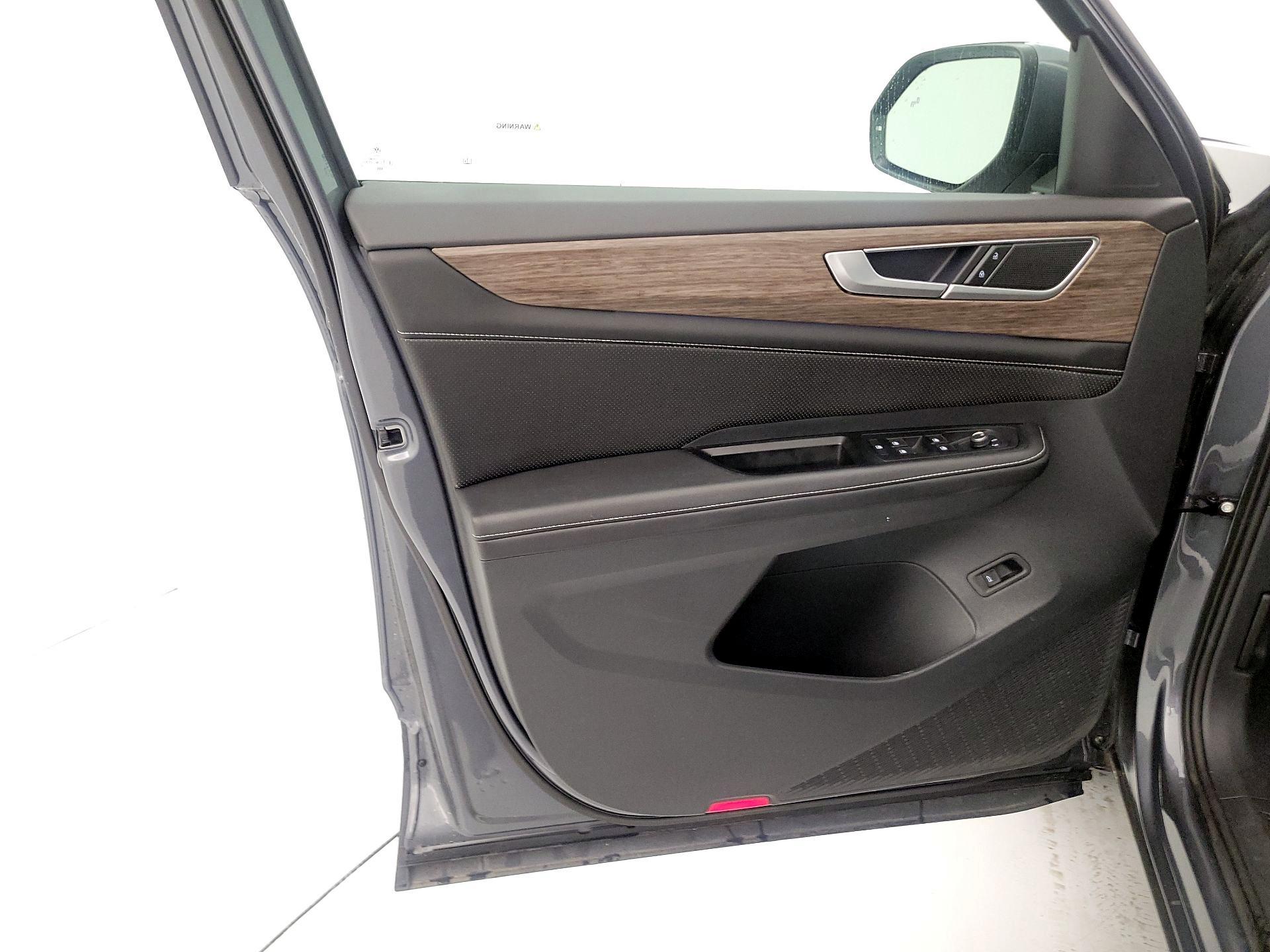 Thumbnail: 2024 Volkswagen Atlas - 12