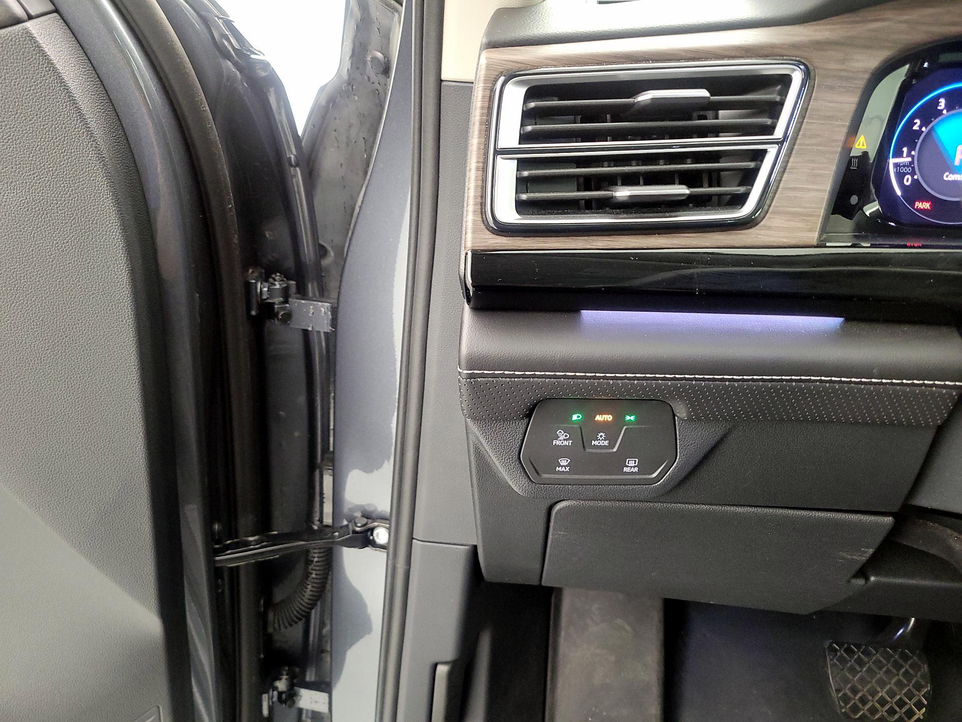 Thumbnail: 2024 Volkswagen Atlas - 13