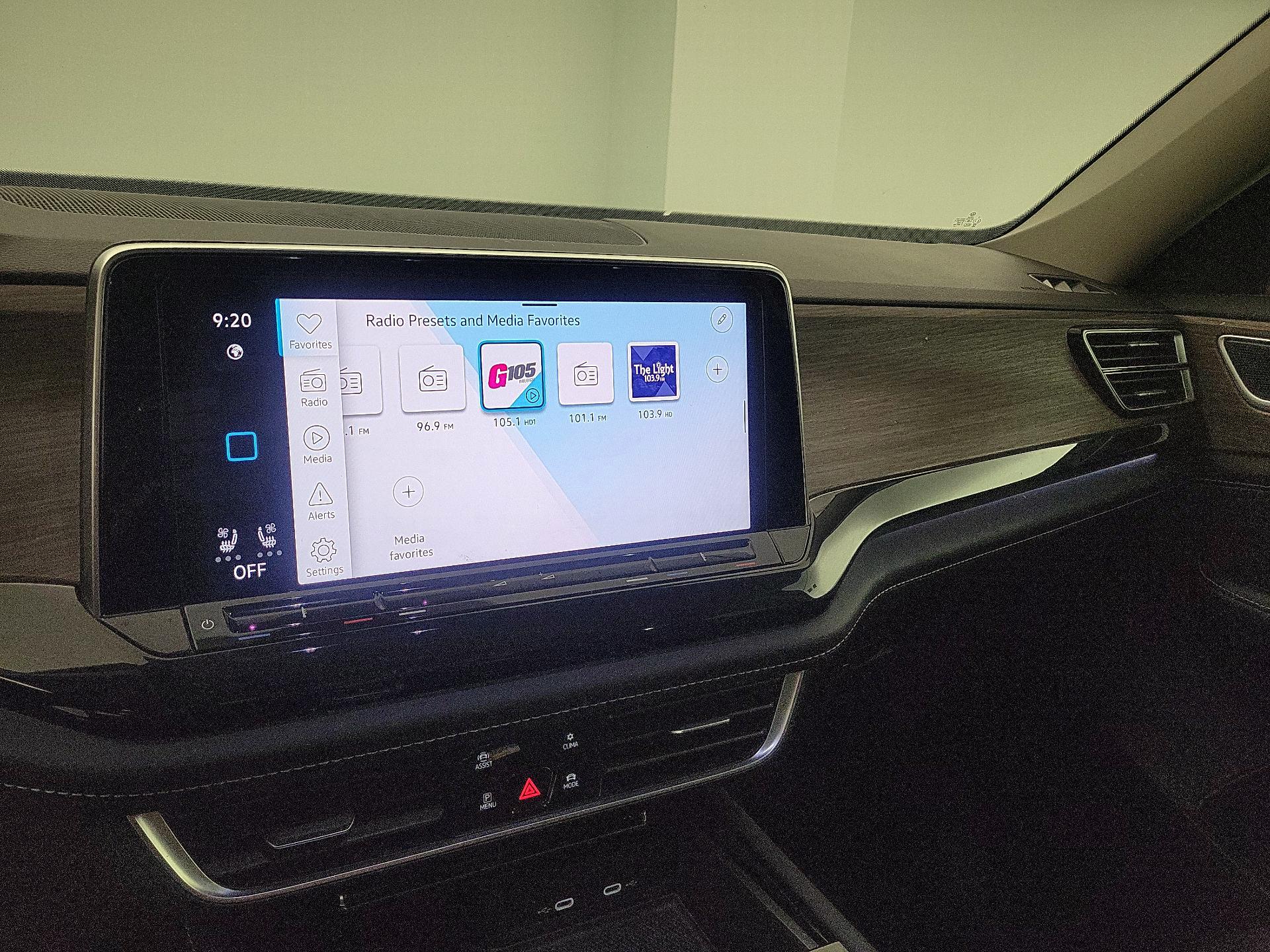 Thumbnail: 2024 Volkswagen Atlas - 16