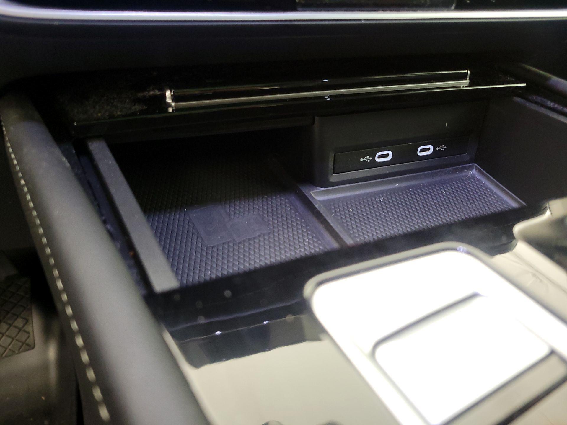 Thumbnail: 2024 Volkswagen Atlas - 19