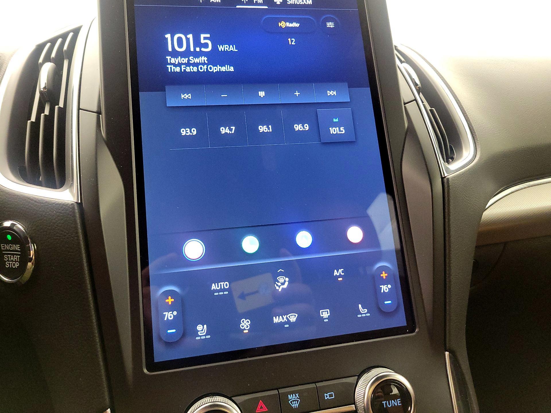 Thumbnail: 2024 Ford Edge - 15