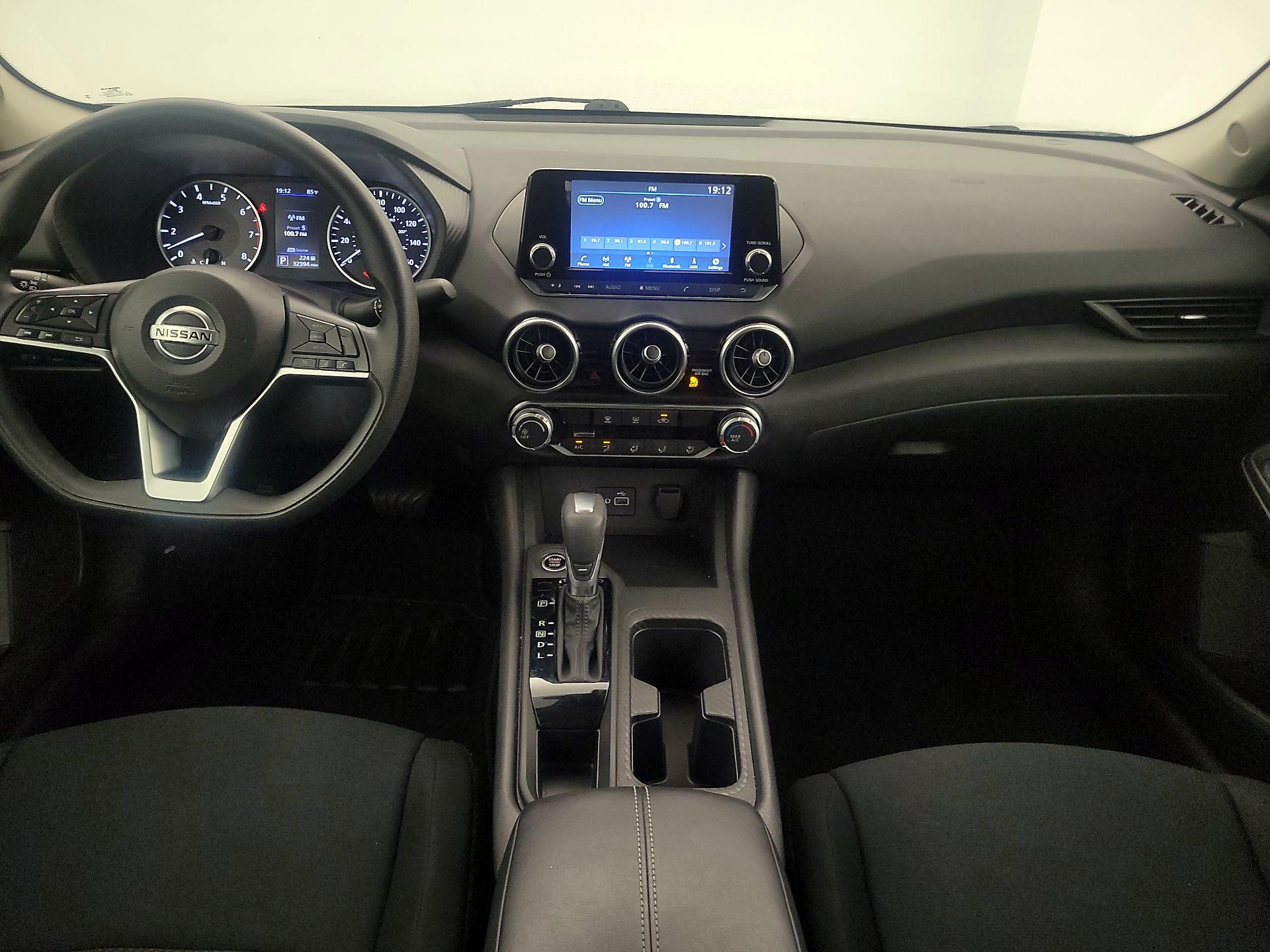 Thumbnail: 2022 Nissan Sentra - 9