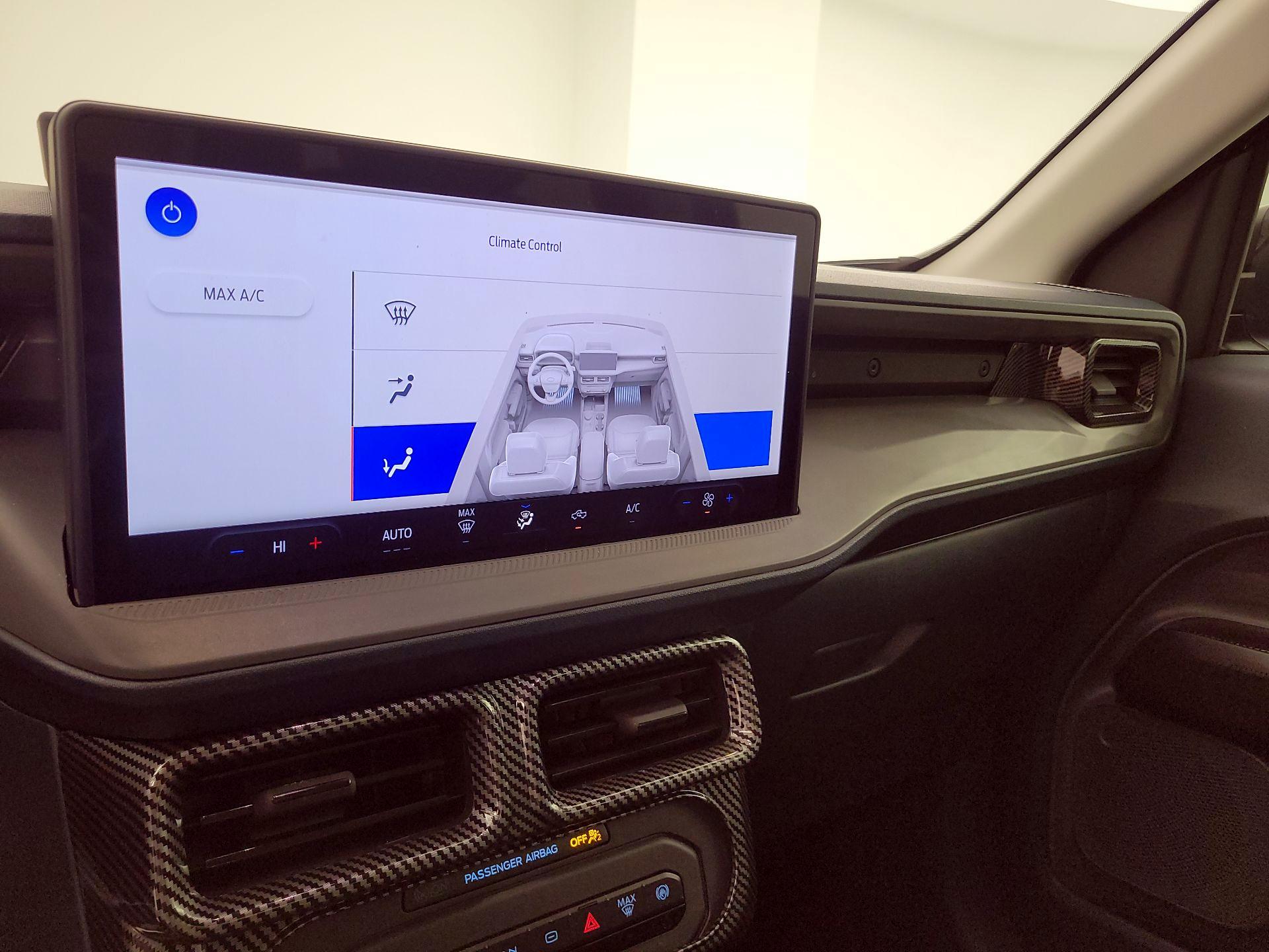 Thumbnail: 2025 Ford Maverick - 16