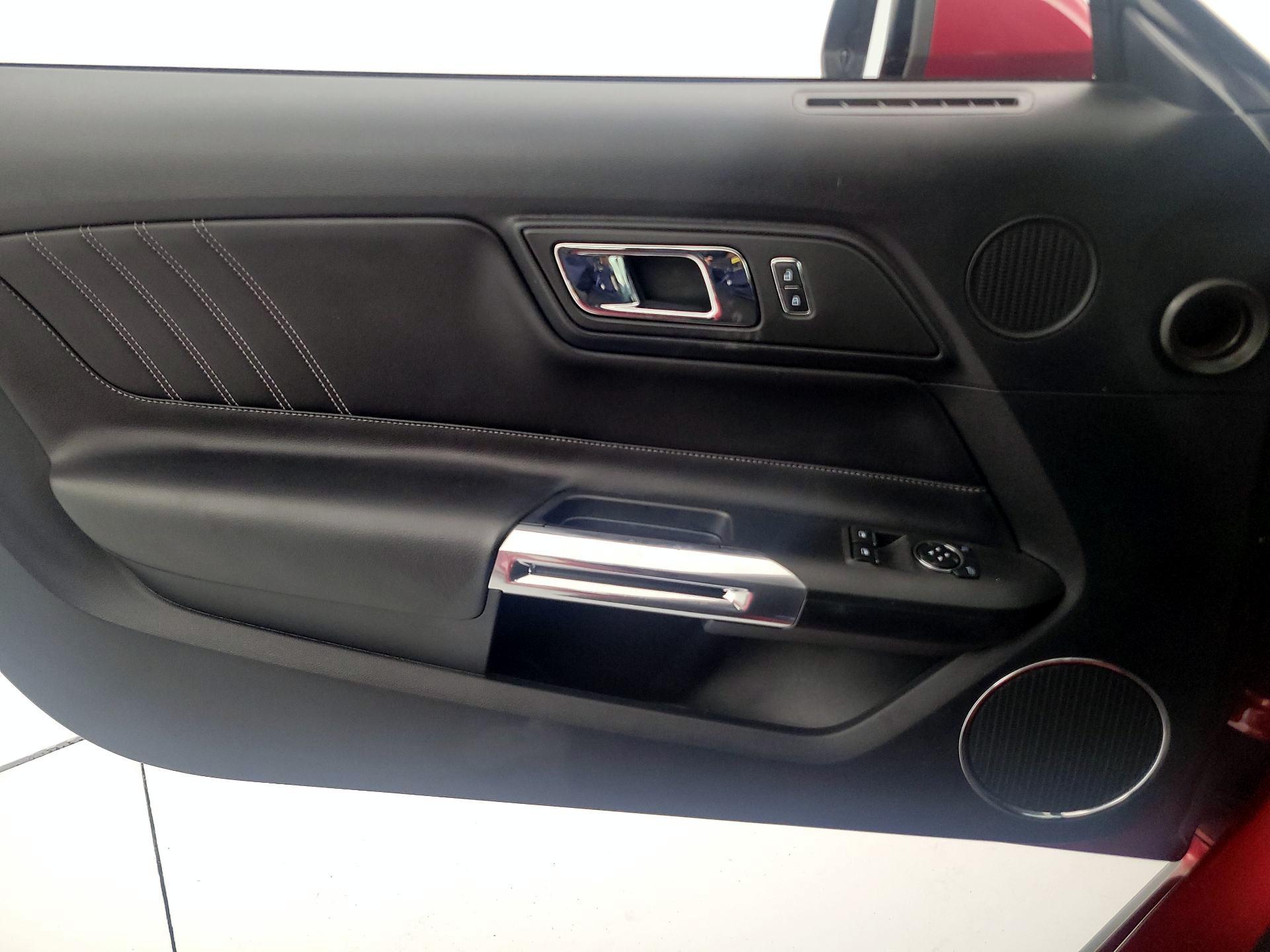 Thumbnail: 2015 Ford Mustang - 12