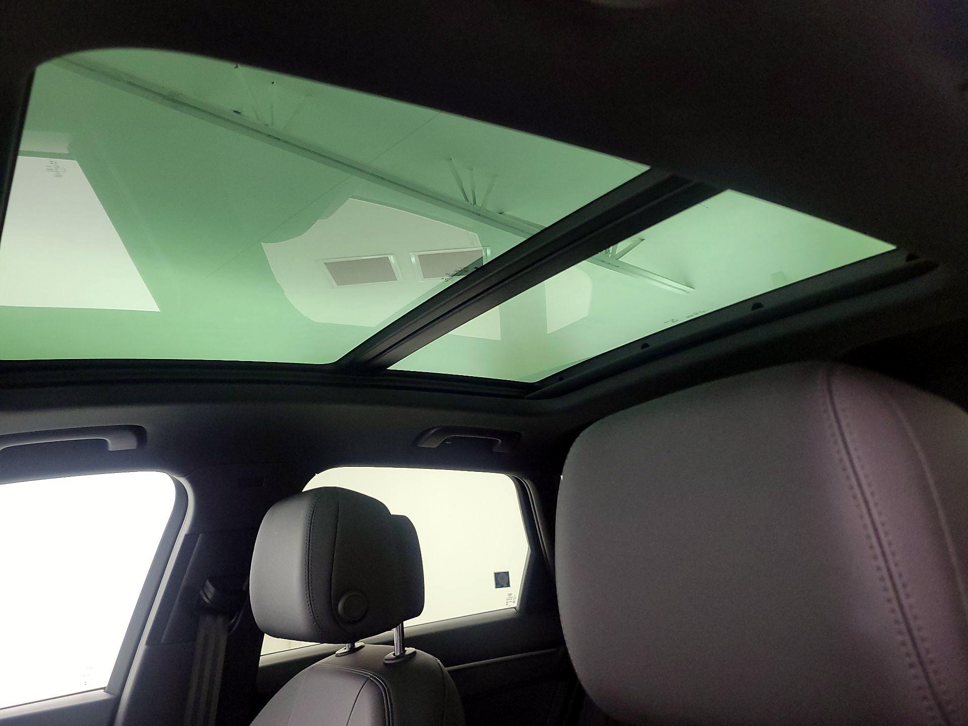 Thumbnail: 2023 Audi Q3 - 19