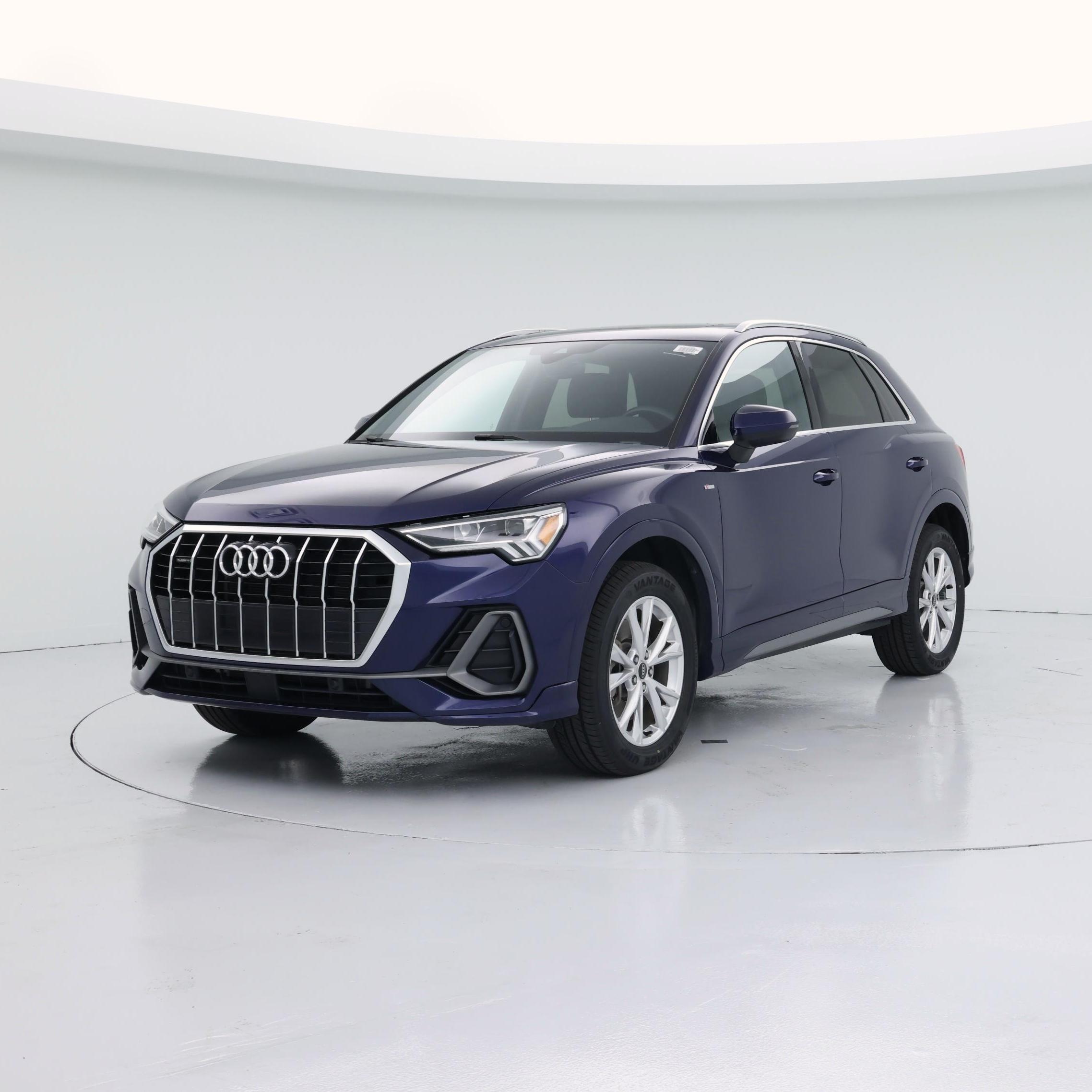 Thumbnail: 2023 Audi Q3 - 4