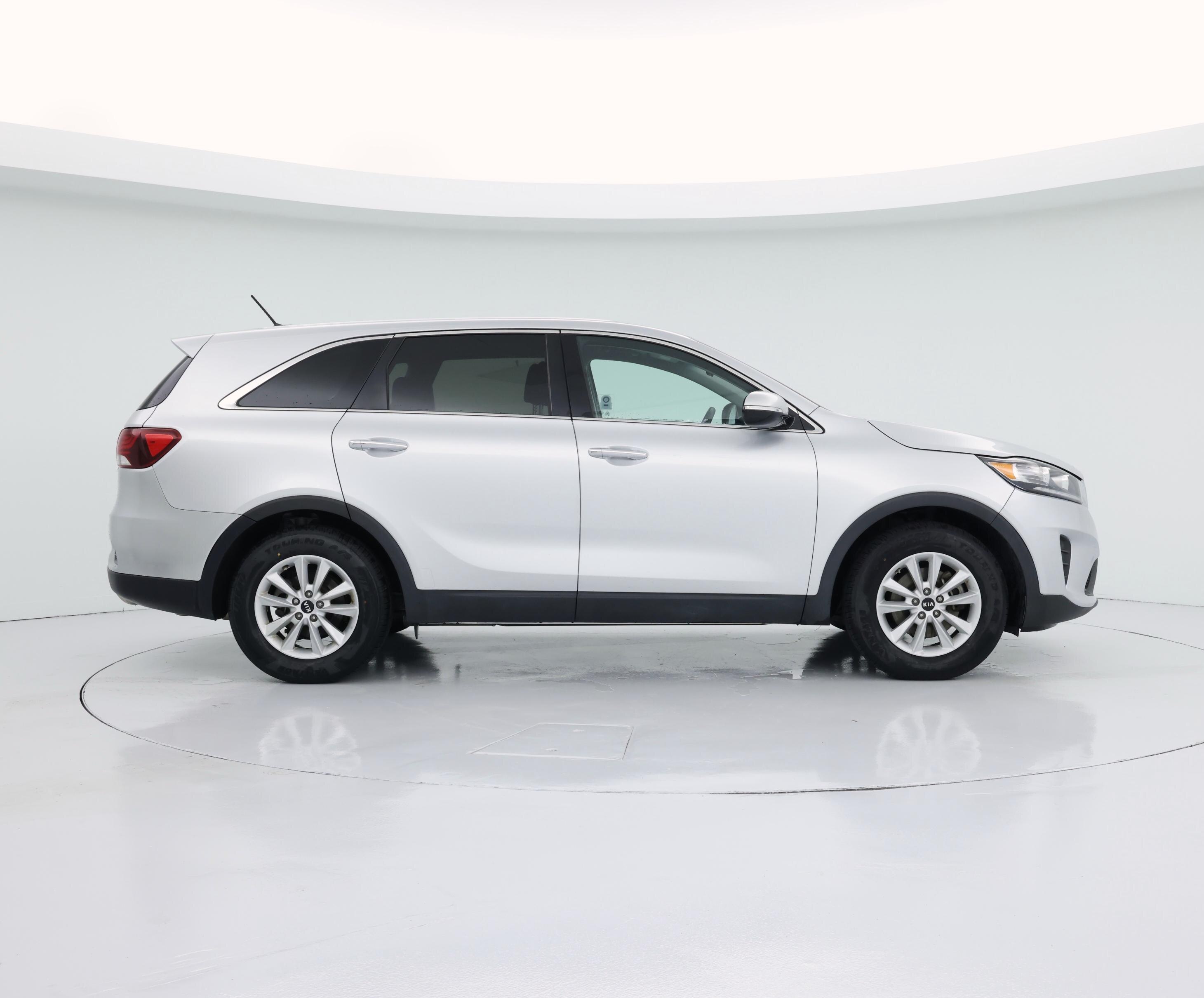 Thumbnail: 2020 Kia Sorento - 7