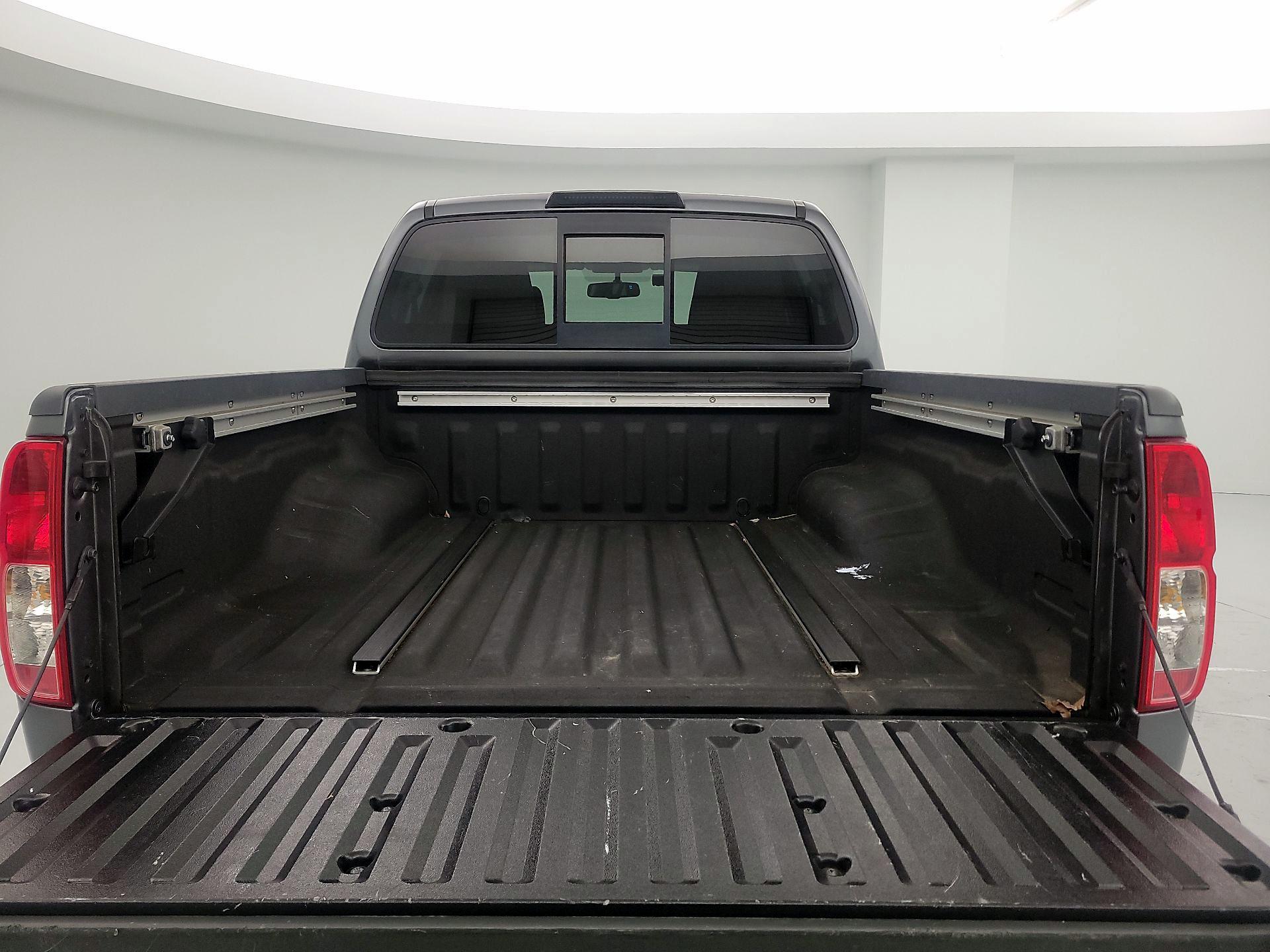 Thumbnail: 2016 Nissan Frontier - 20