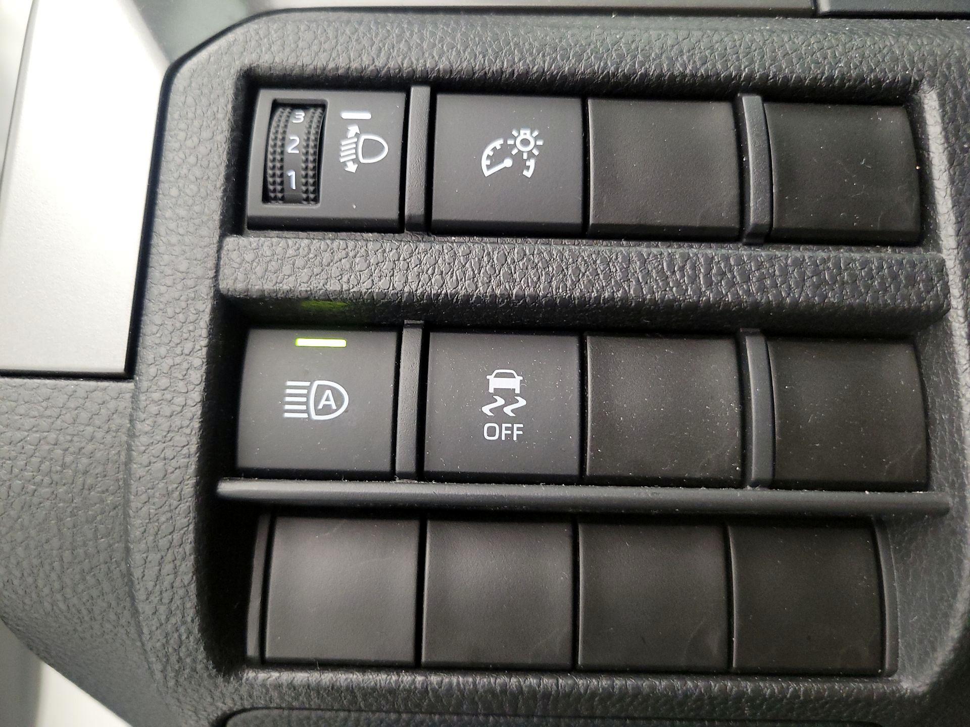 Thumbnail: 2024 Toyota Tacoma - 13