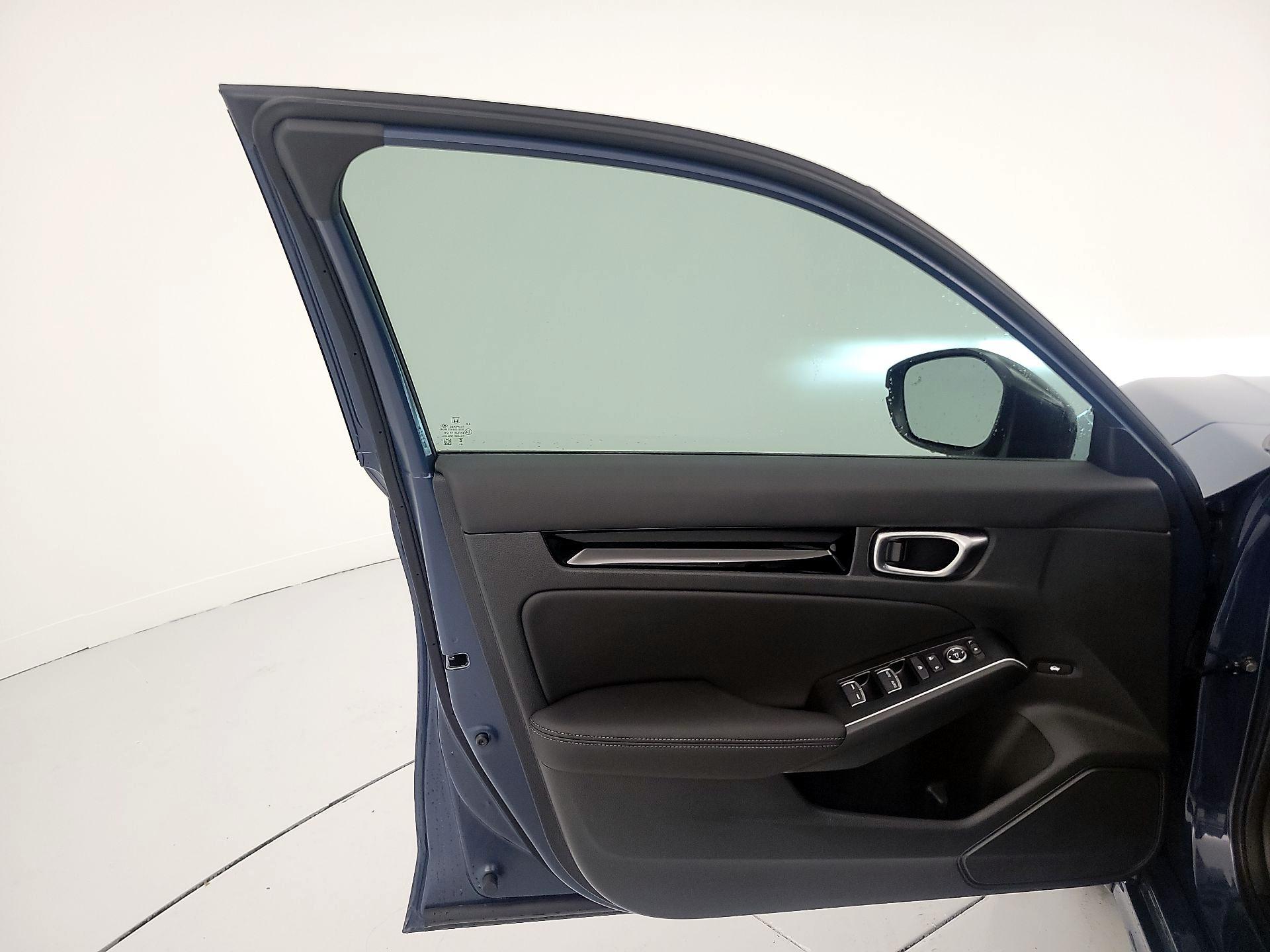 Thumbnail: 2025 Honda Civic - 12