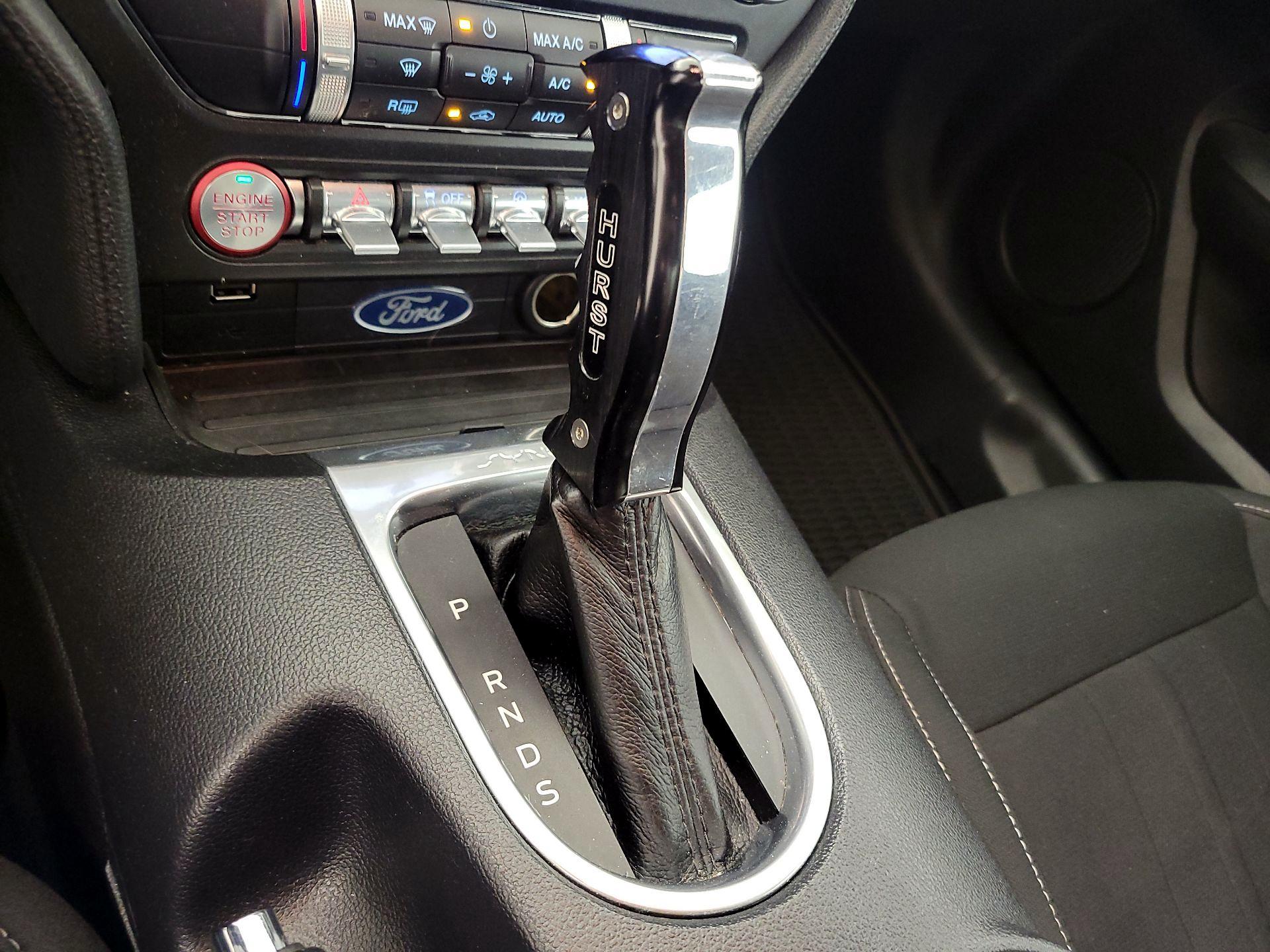 Thumbnail: 2022 Ford Mustang - 17