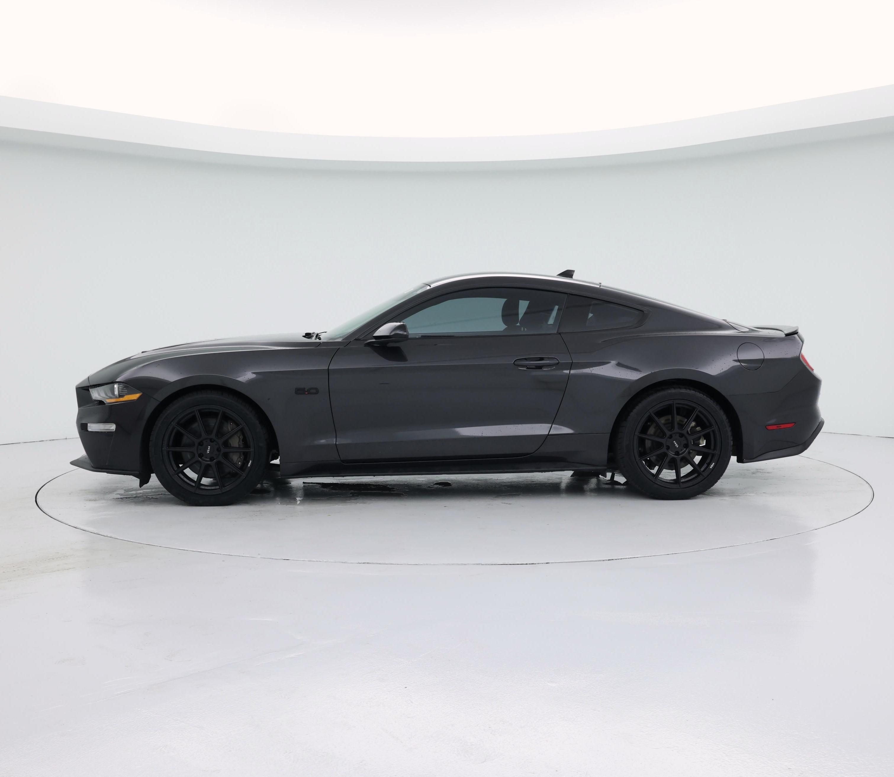 Thumbnail: 2022 Ford Mustang - 3