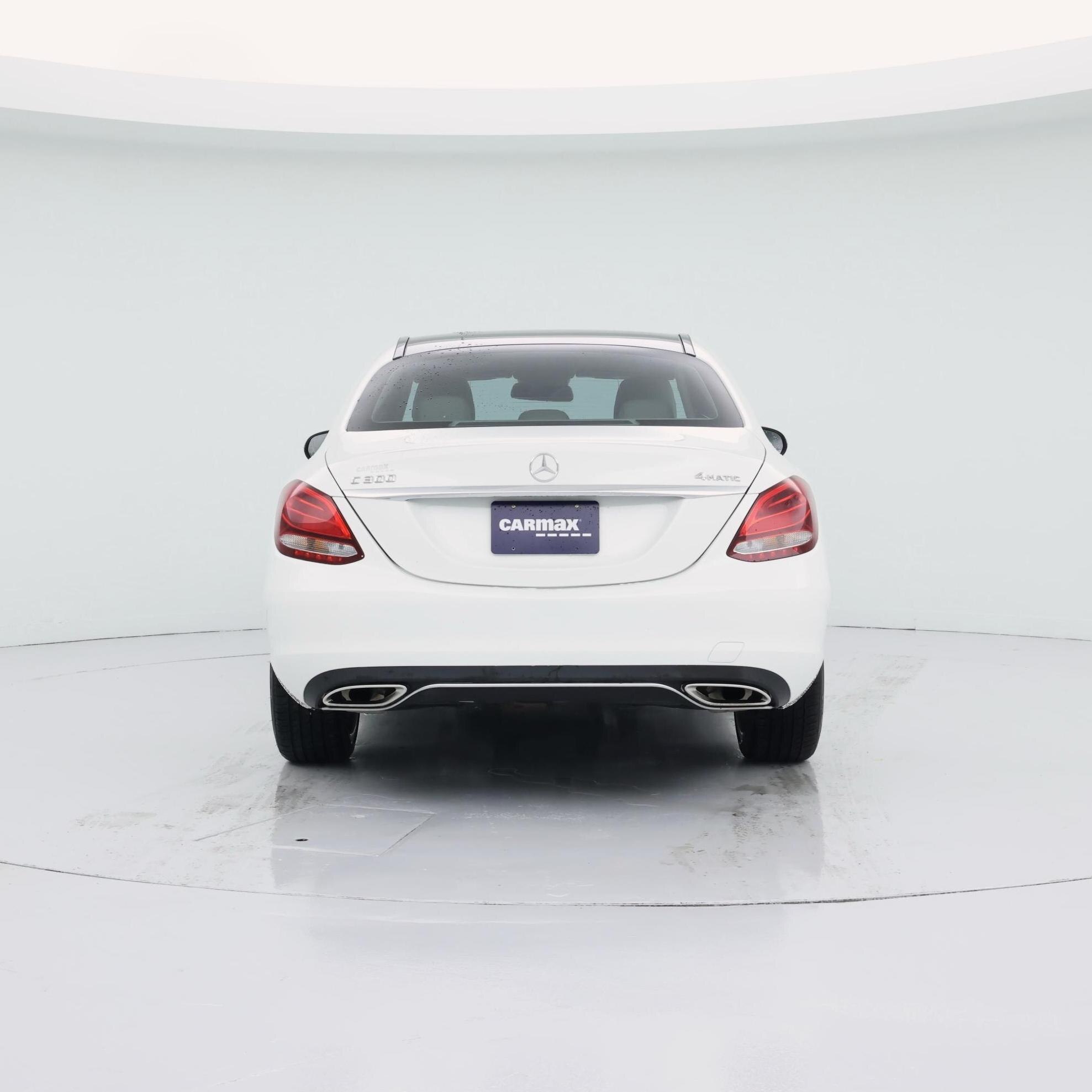 Thumbnail: 2016 Mercedes-Benz C-Class - 6