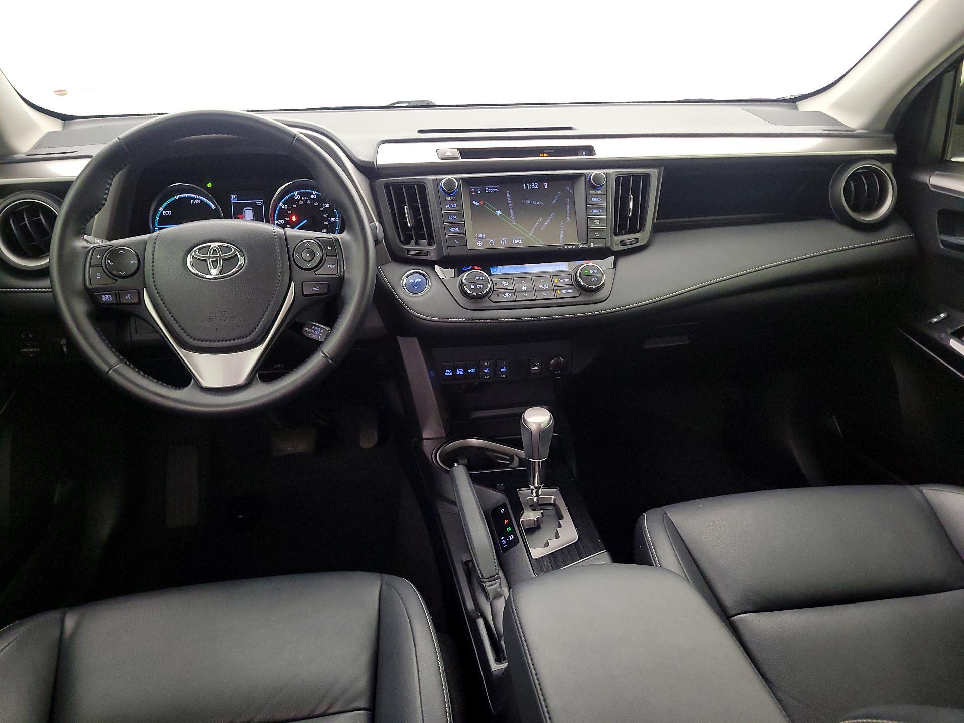 Thumbnail: 2016 Toyota RAV4 - 9