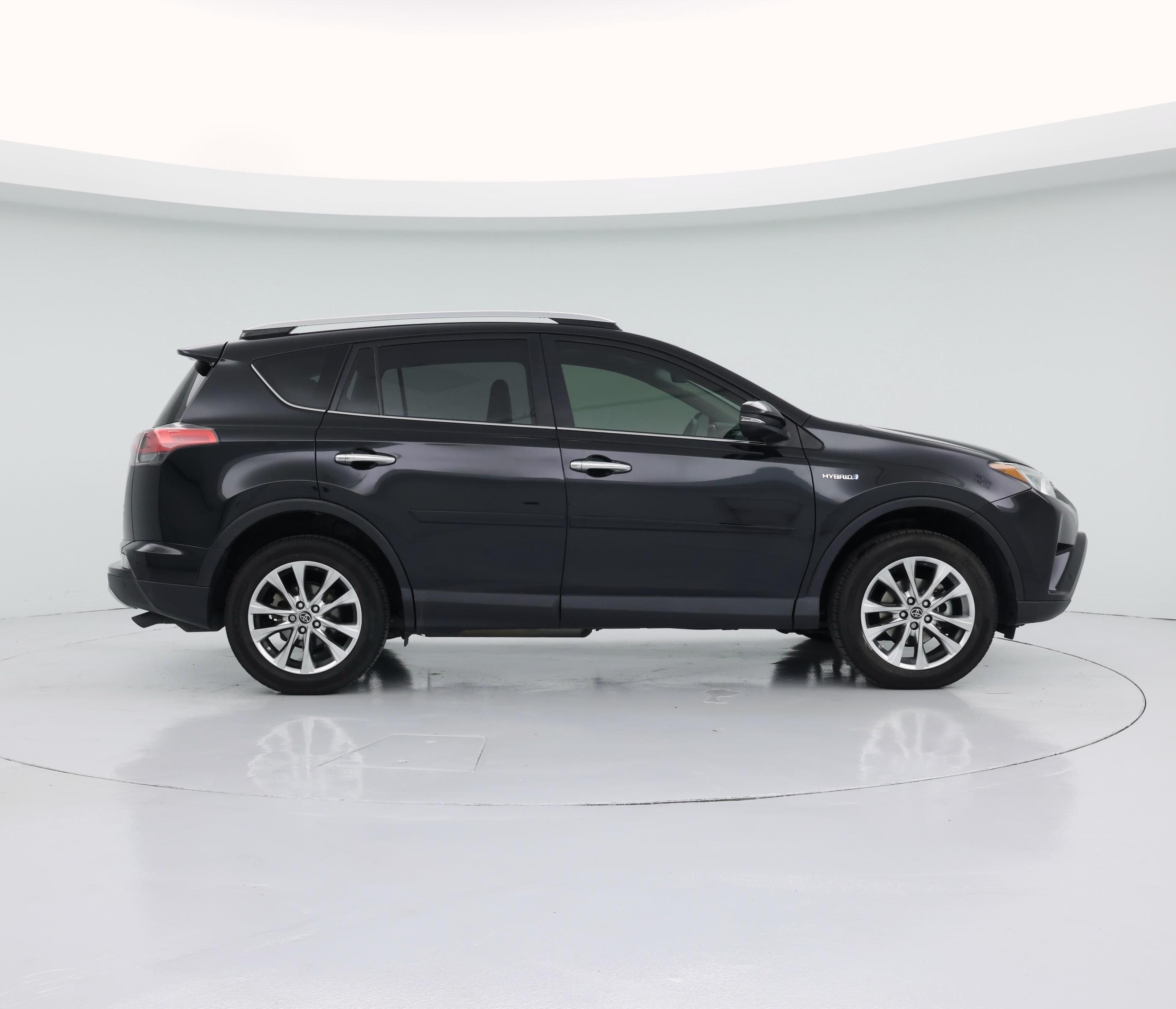 Thumbnail: 2016 Toyota RAV4 - 7