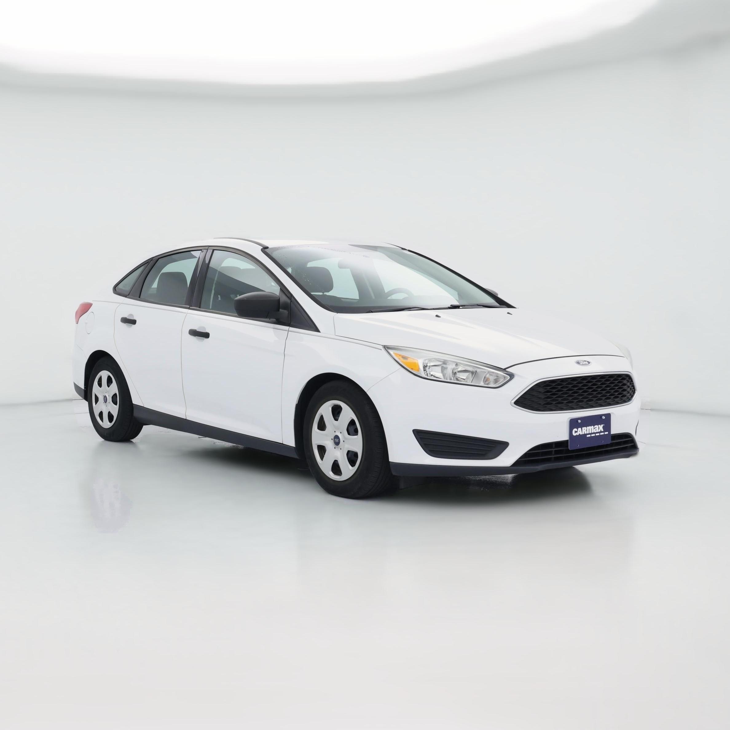 Thumbnail: 2015 Ford Focus - 1