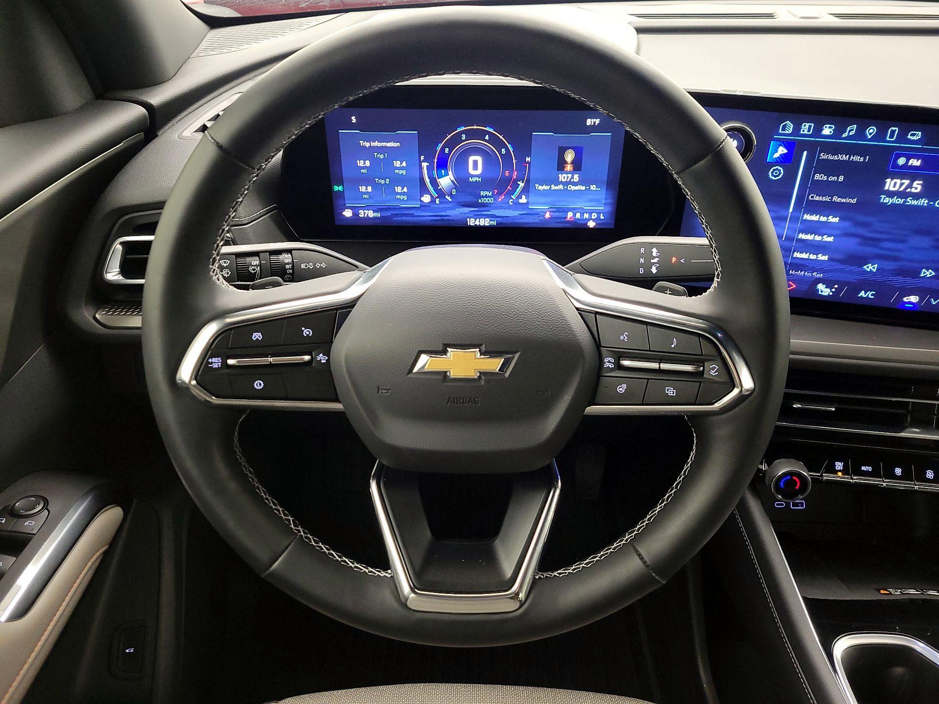 Thumbnail: 2025 Chevrolet Traverse - 10