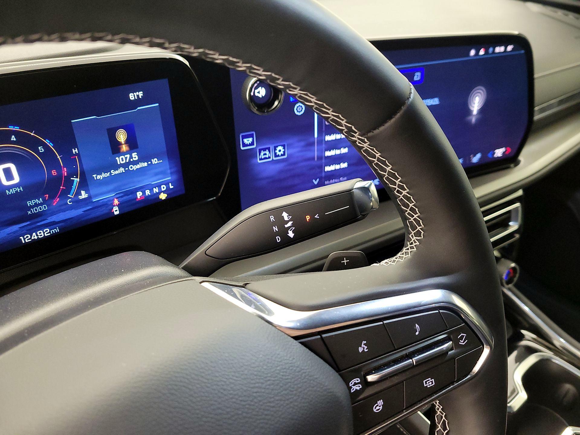 Thumbnail: 2025 Chevrolet Traverse - 17