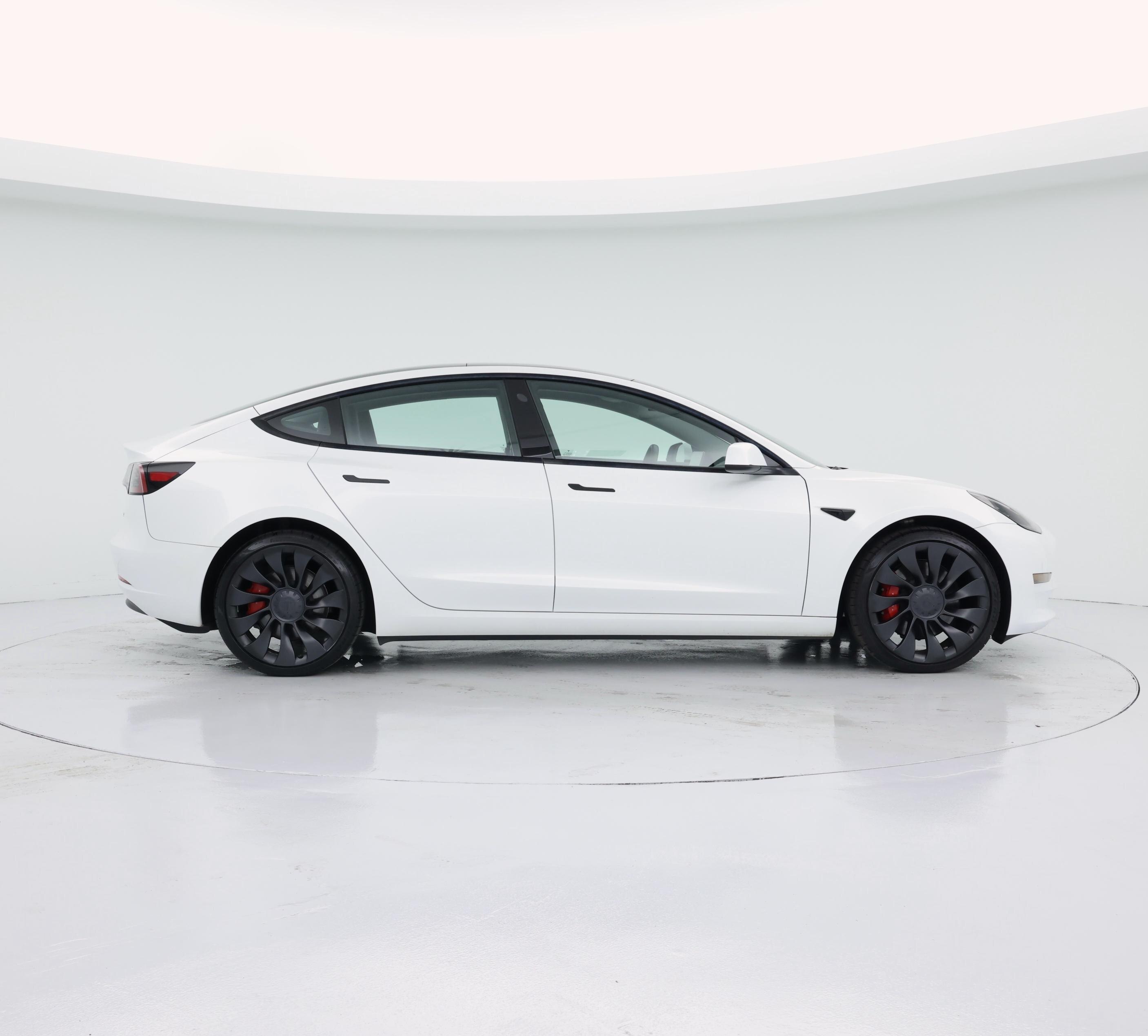 Thumbnail: 2023 Tesla Model 3 - 7