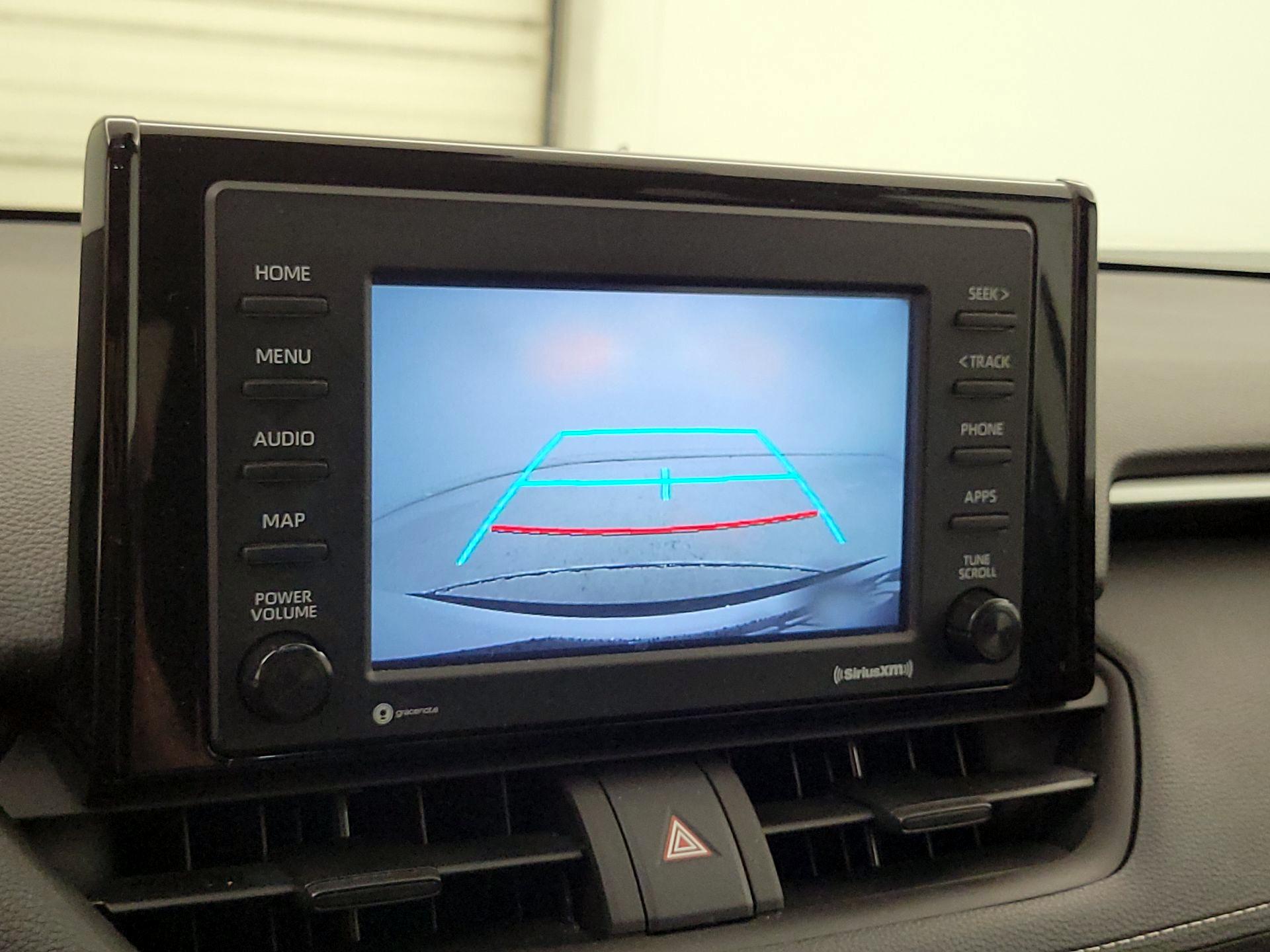 Thumbnail: 2021 Toyota RAV4 - 14