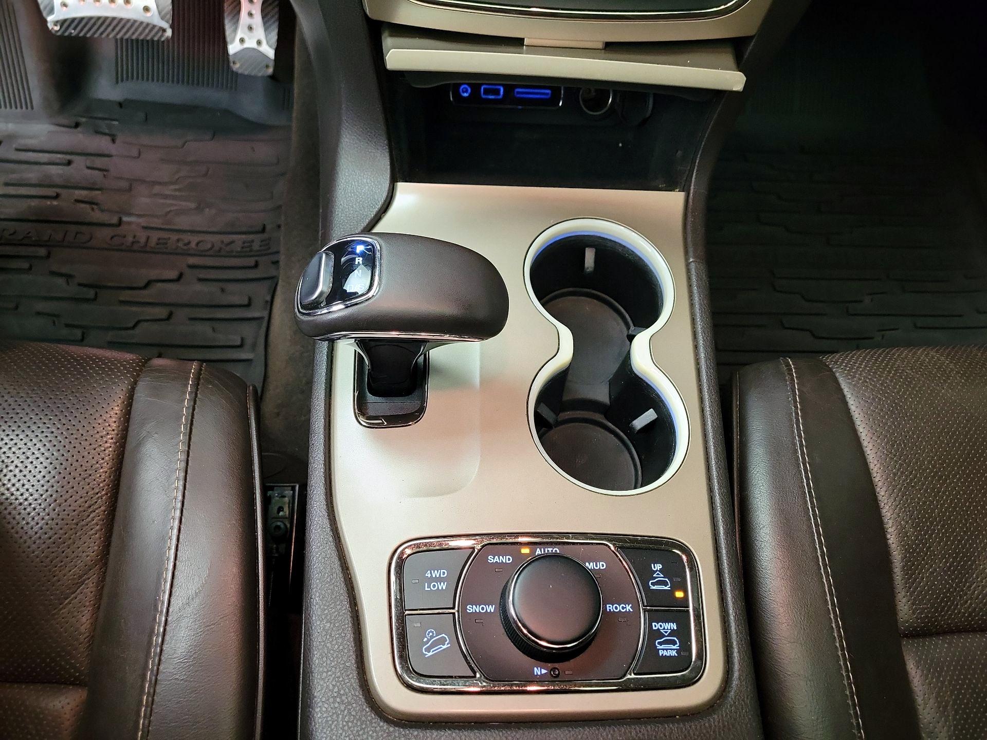 Thumbnail: 2014 Jeep Grand Cherokee - 18