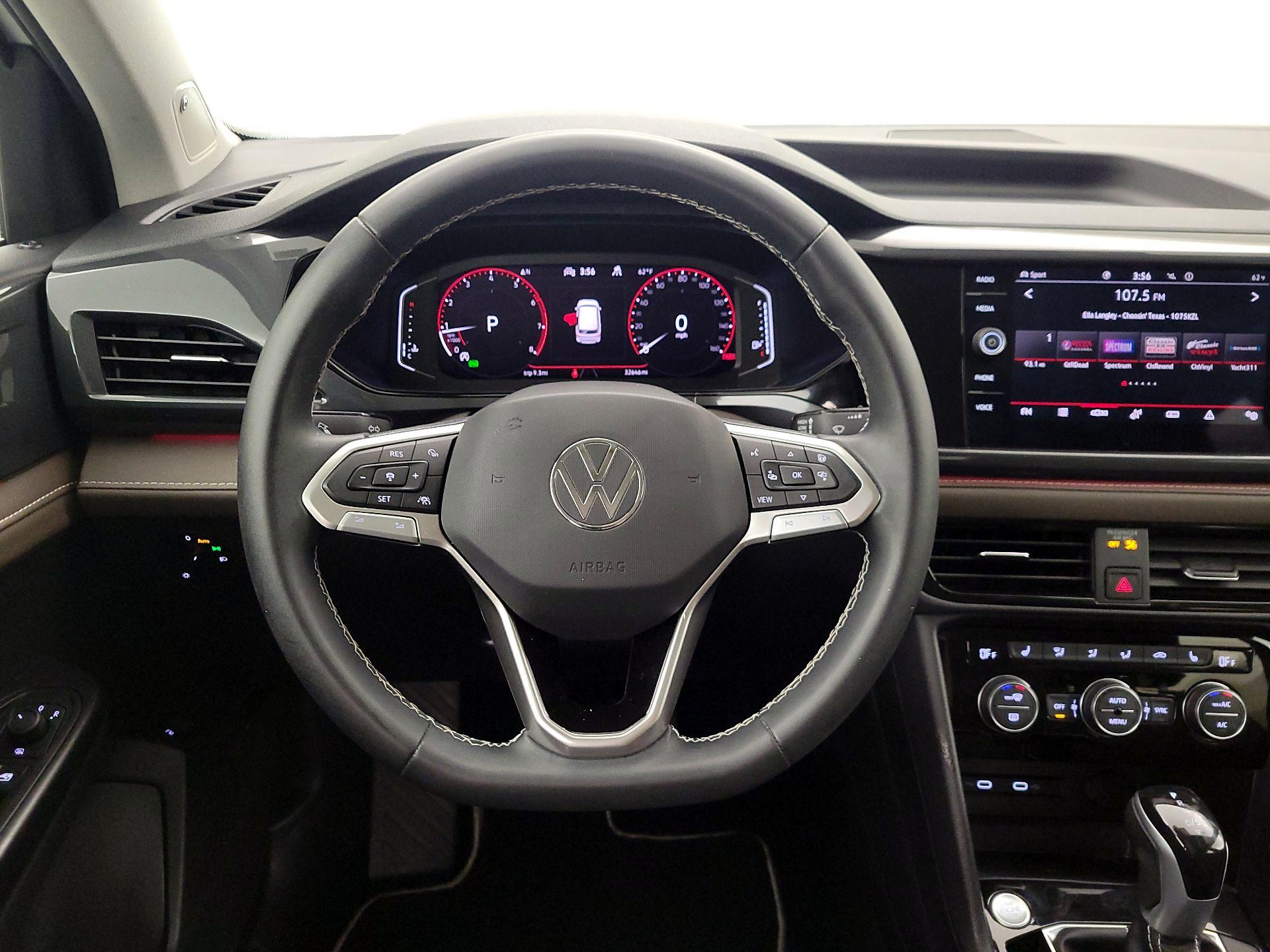 Thumbnail: 2023 Volkswagen Taos - 10