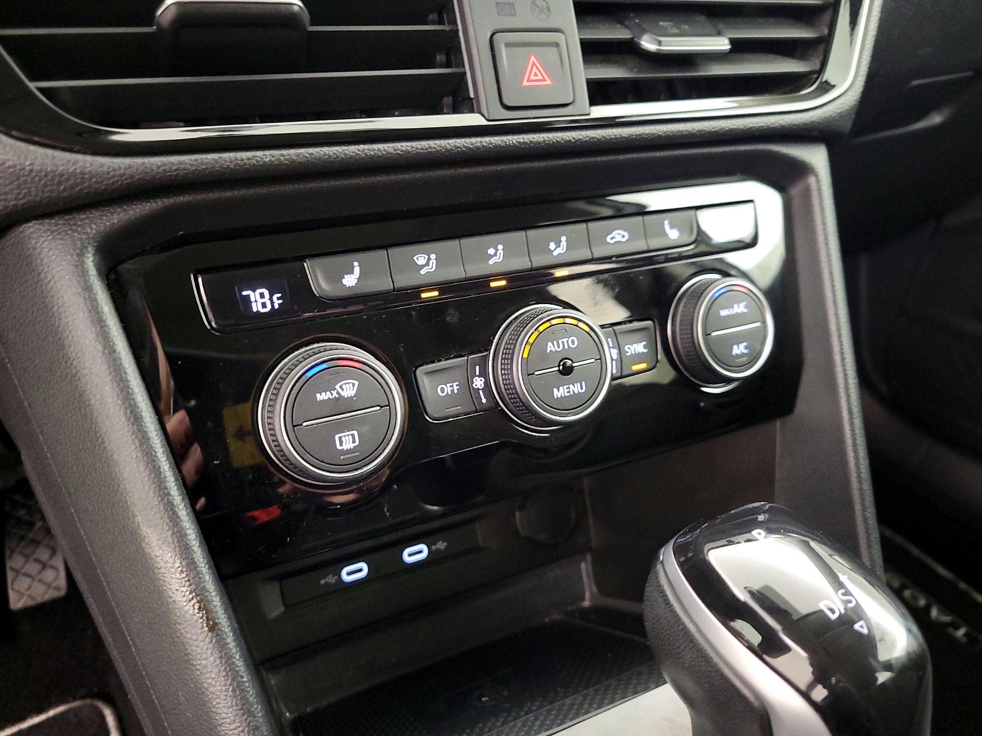 Thumbnail: 2023 Volkswagen Taos - 16