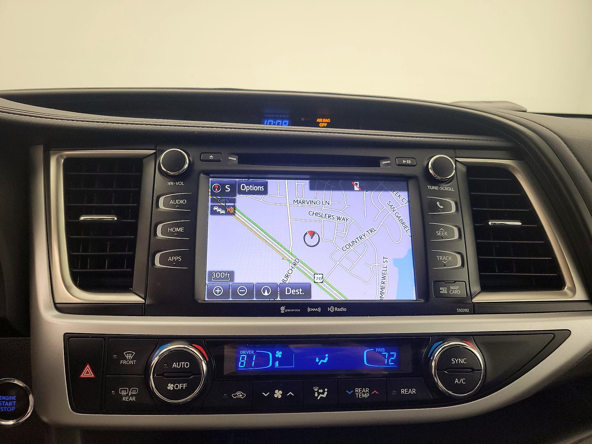 Thumbnail: 2019 Toyota Highlander - 14