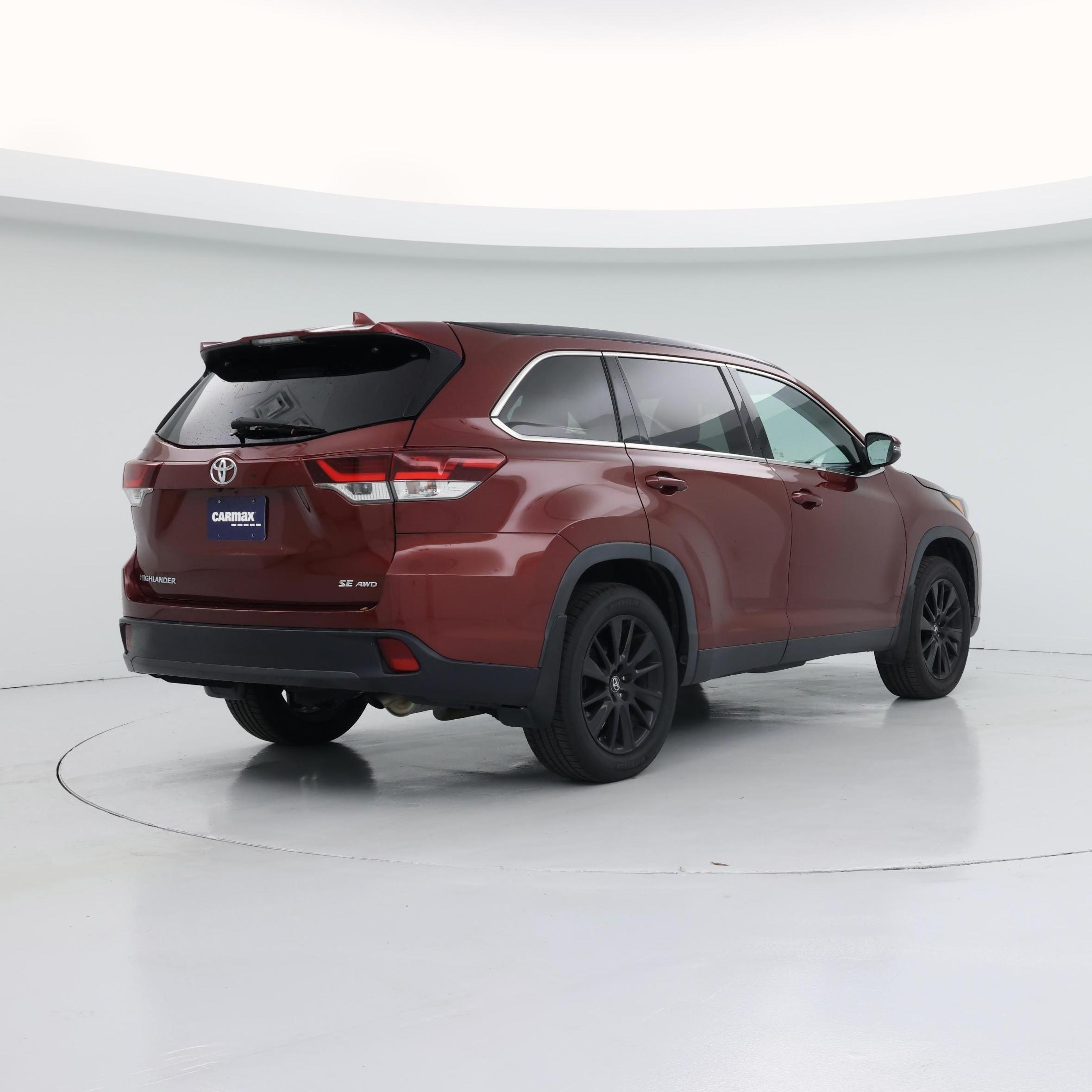 Thumbnail: 2019 Toyota Highlander - 8