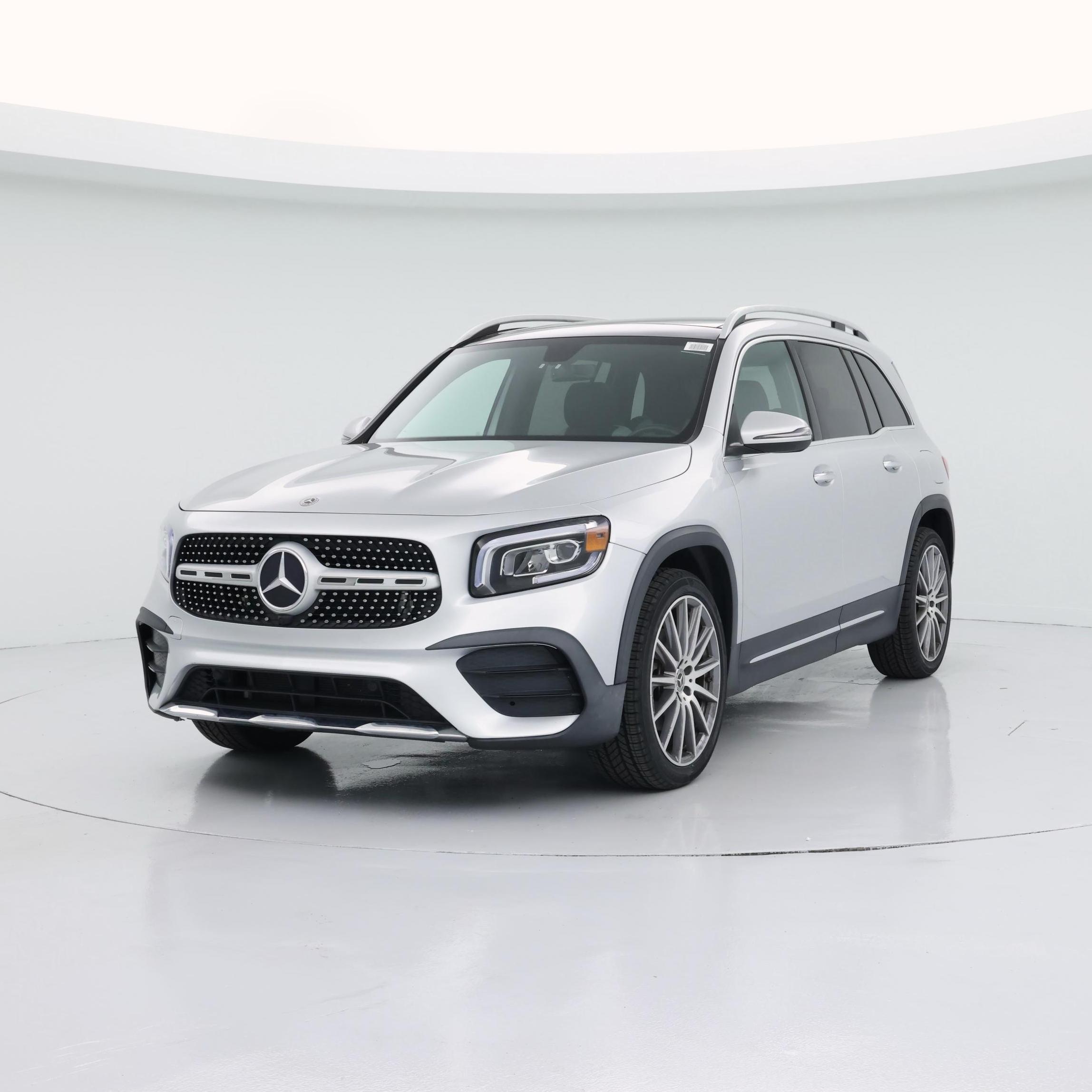 Thumbnail: 2021 Mercedes-Benz GLB - 4