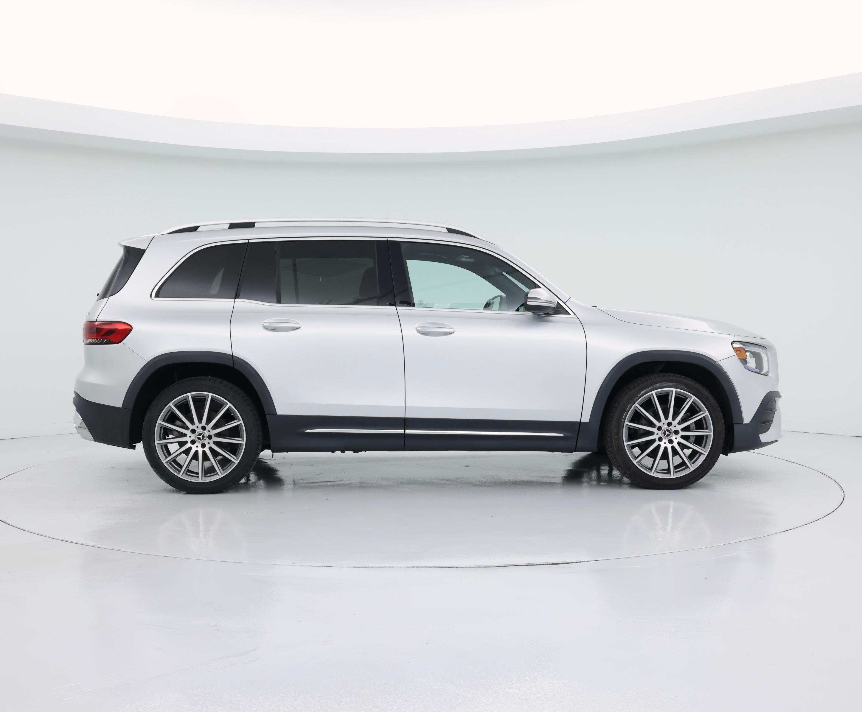 Thumbnail: 2021 Mercedes-Benz GLB - 7